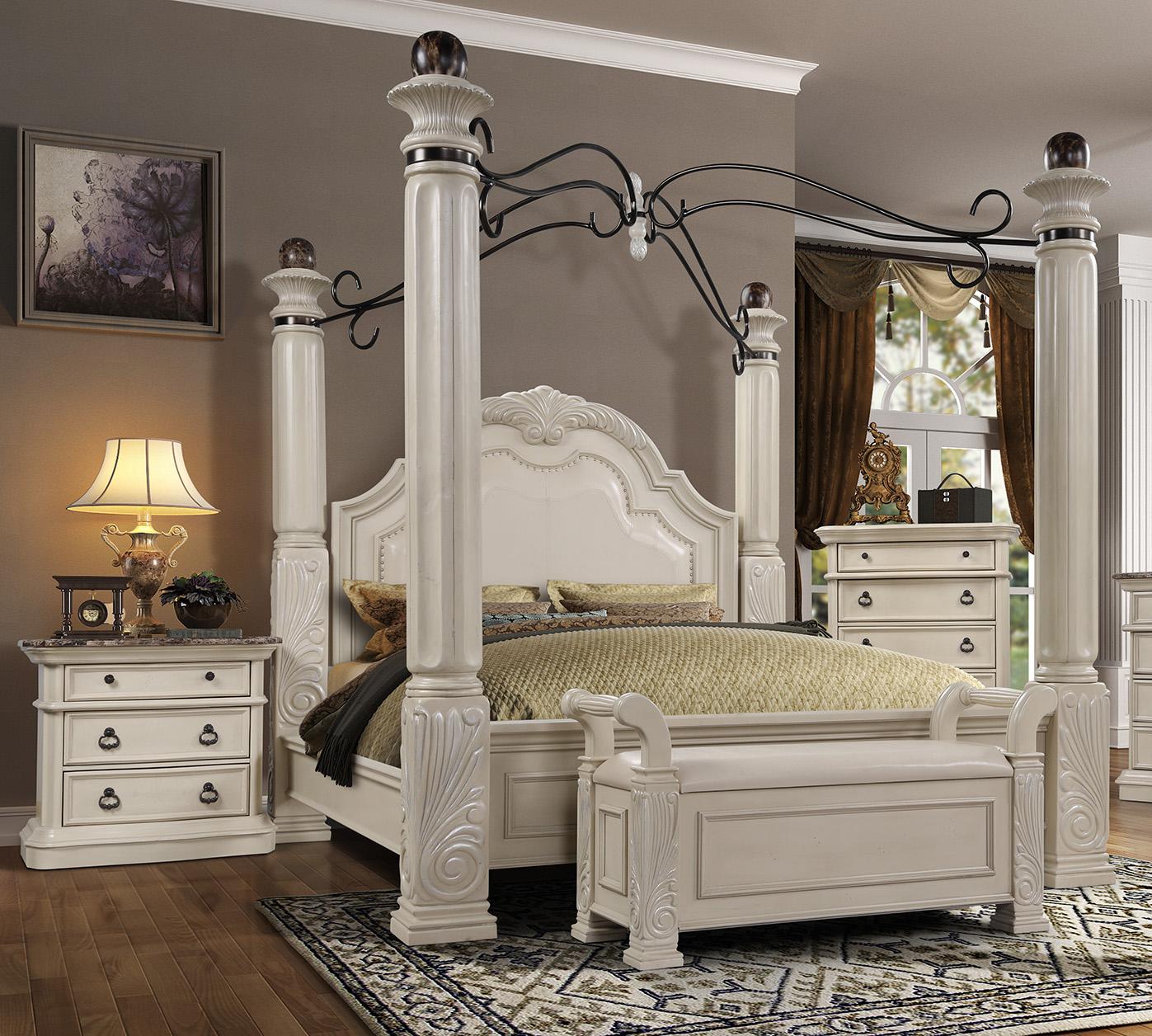 Classic, Traditional Poster Bedroom Set B6006 B6006-EK-N-2PC in Antique White Faux Leather