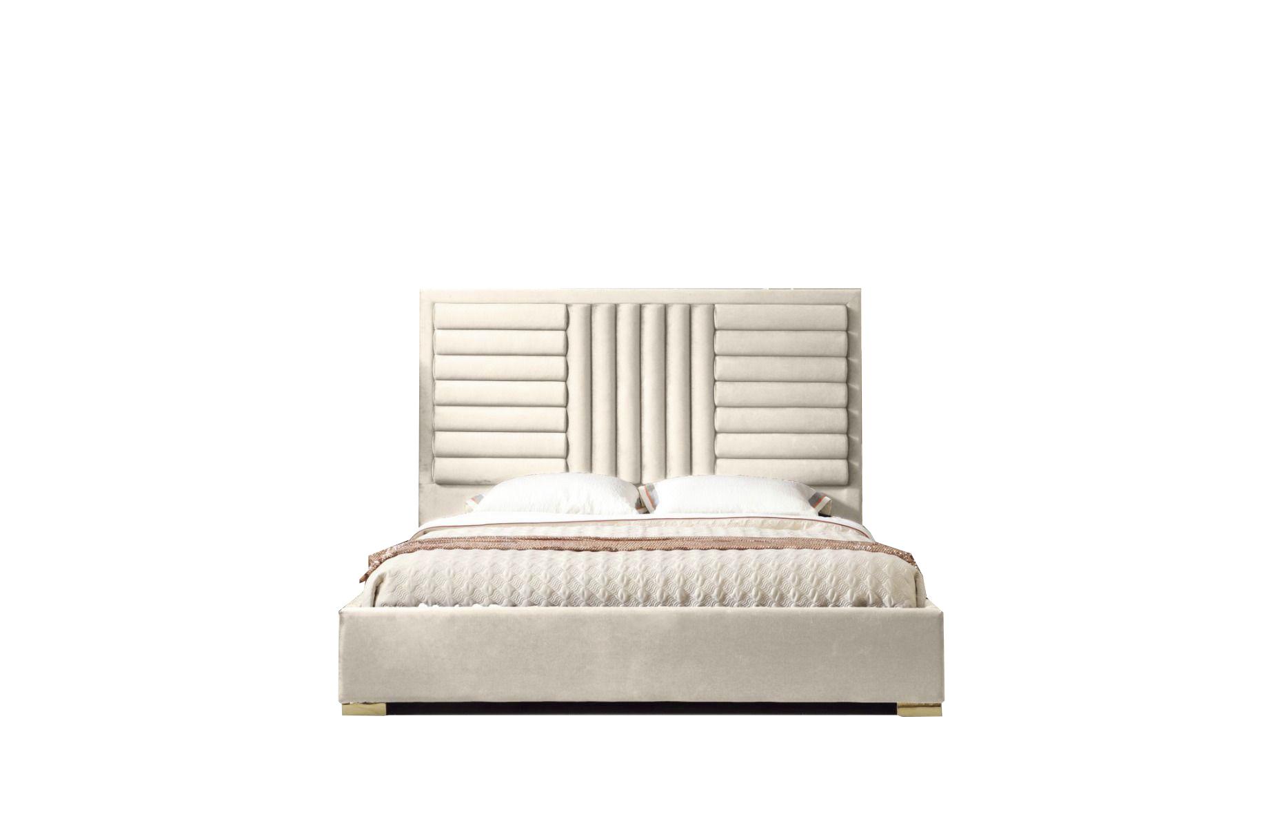 

    
Beige Velvet & Gold King Size Panel Bedroom Set 5Pcs by VIG Modrest Daystar
