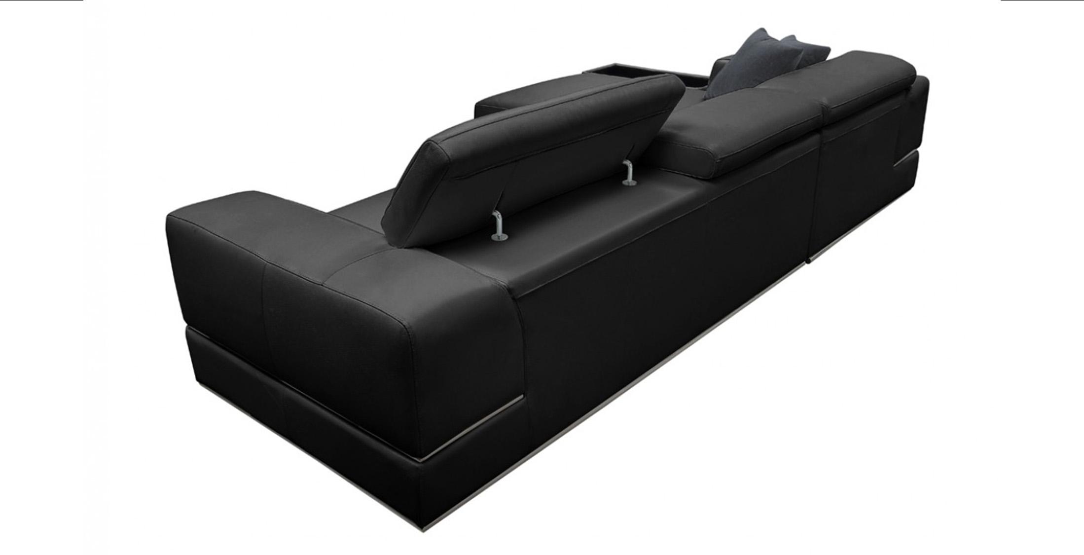 

    
VGCA5106A-BLK VIG Furniture Sectional Sofa
