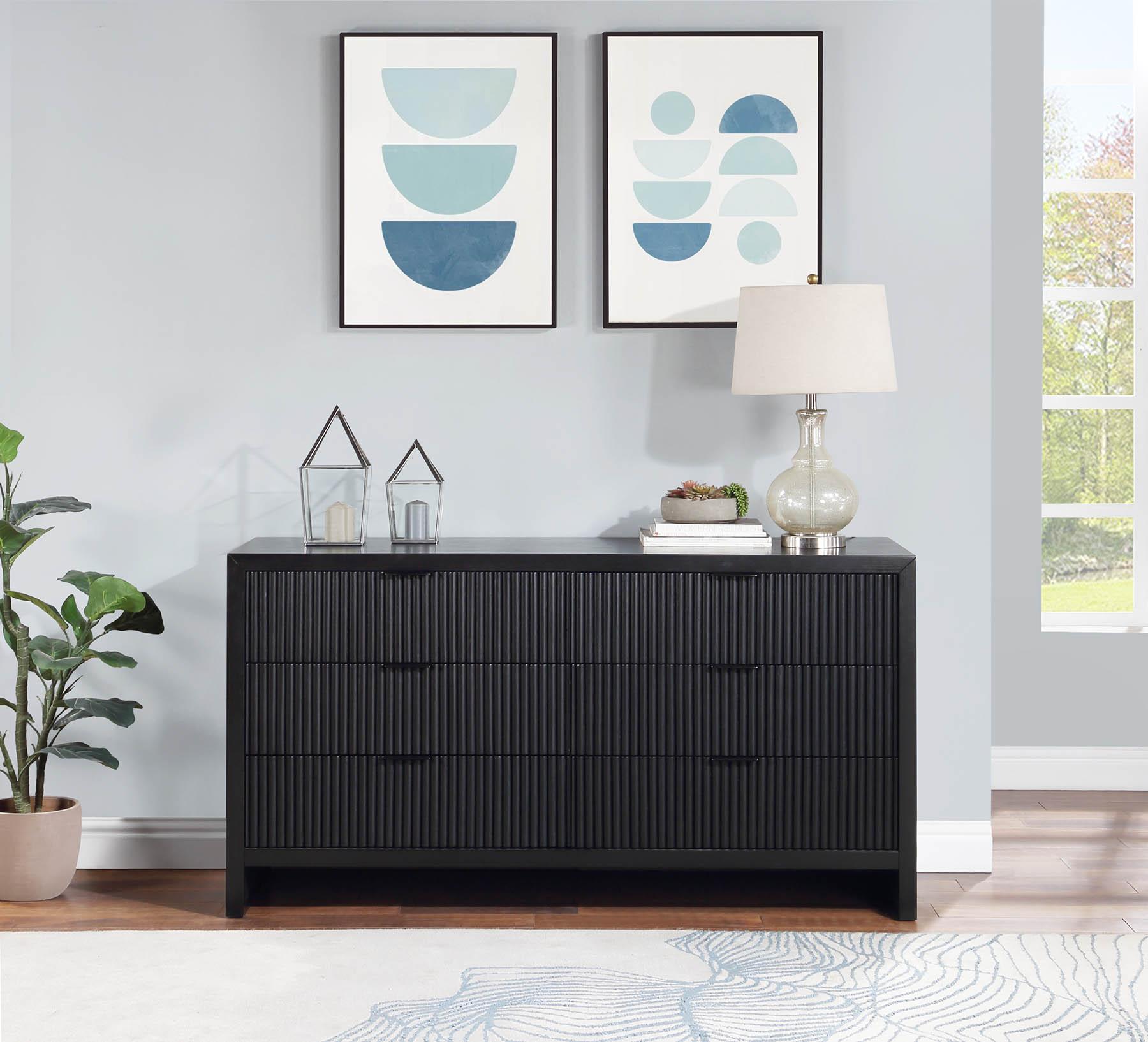 

    
Black Solid Wood Dresser FAIRFAX 311Black-D Meridian Contemporary Modern
