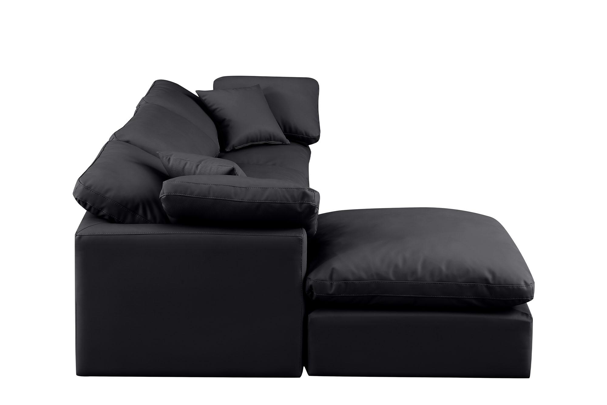 

        
Meridian Furniture INDULGE 146Black-Sec4A Modular Sectional Sofa Black Faux Leather 094308315140
