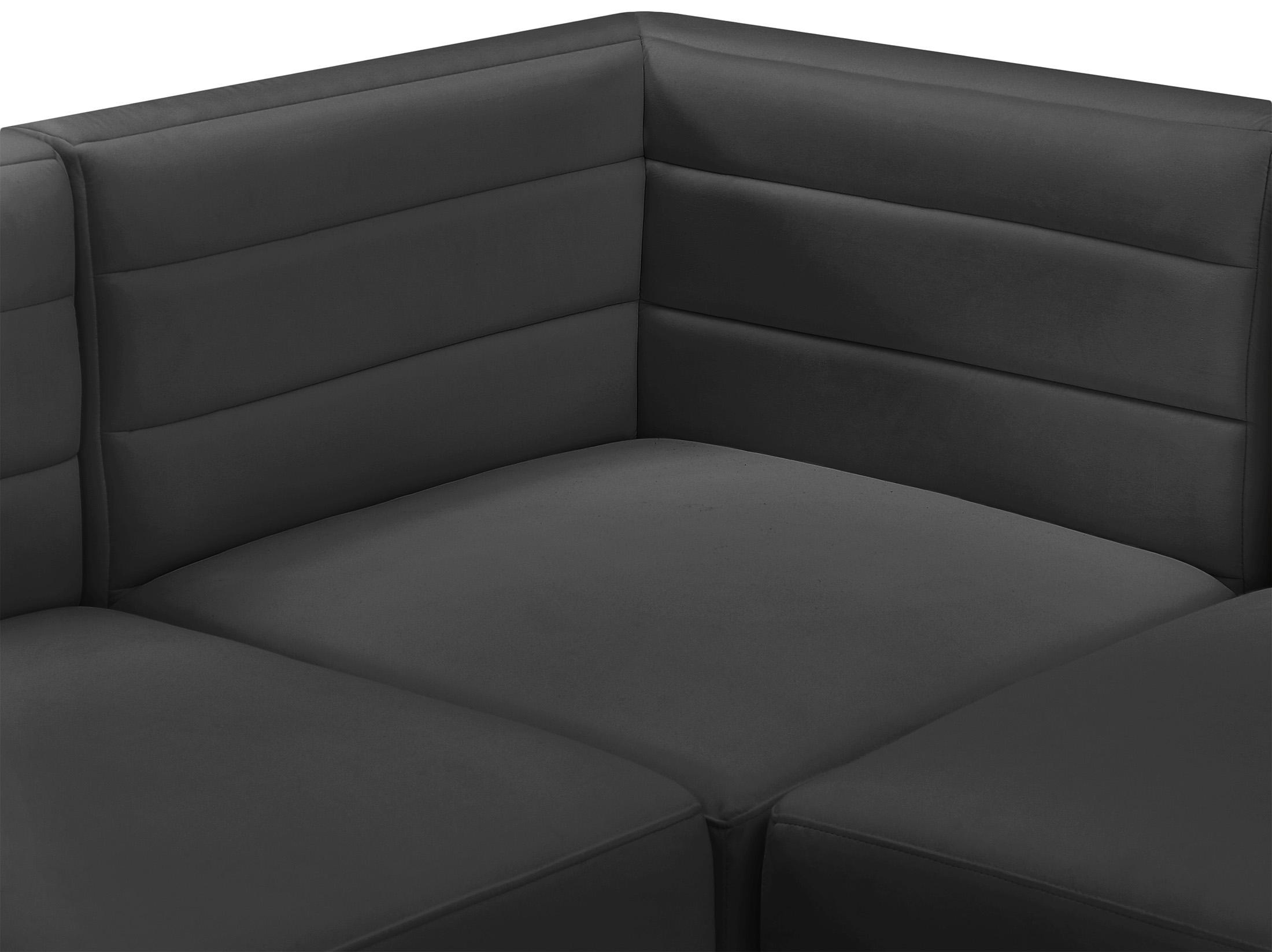 

    
677Black-S63 Black Velvet Modular Comfort Sofa Quincy 677Black-S63 Meridian Contemporary
