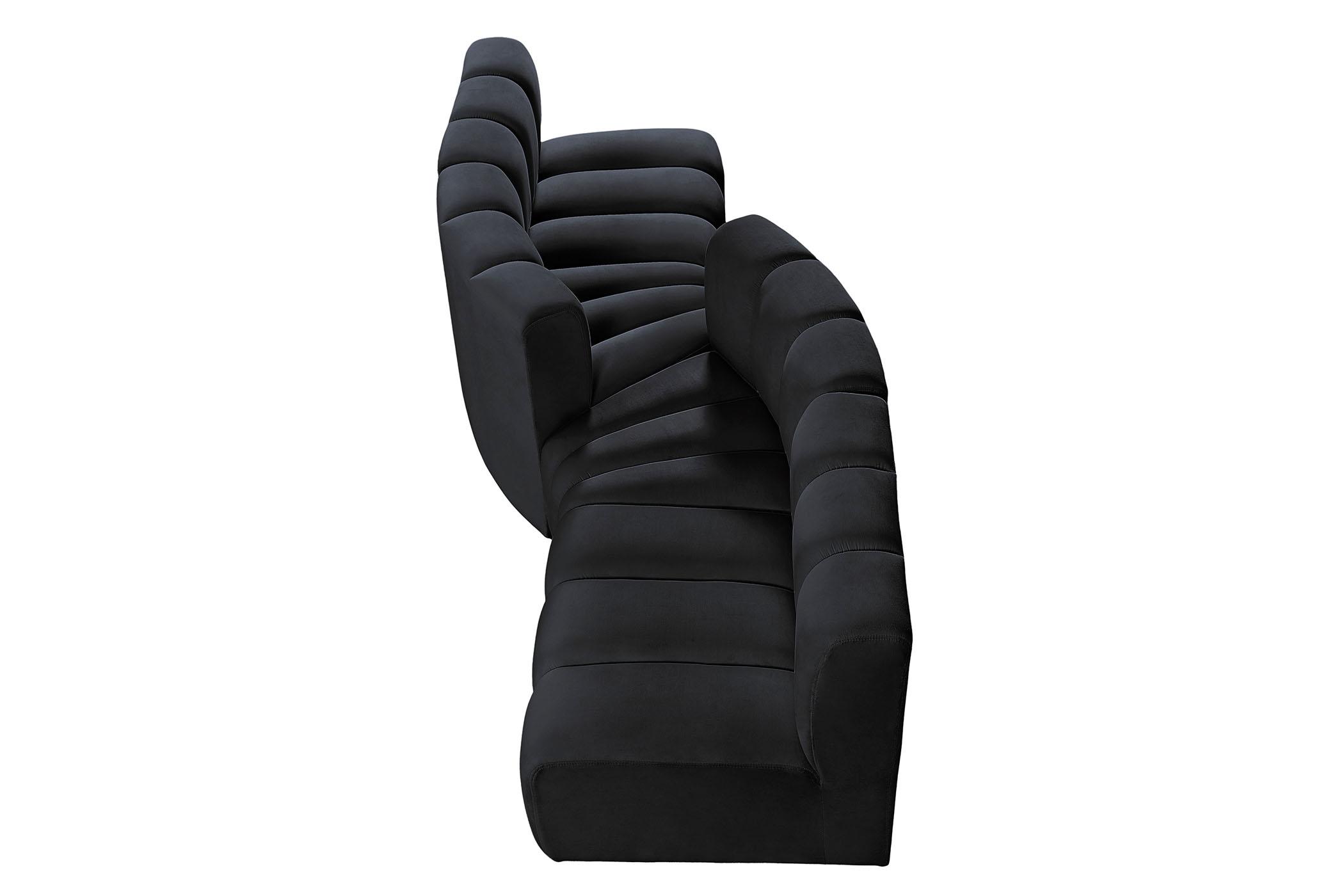 

    
Meridian Furniture ARC 103Black-S4A Modular Sectional Sofa Black 103Black-S4A
