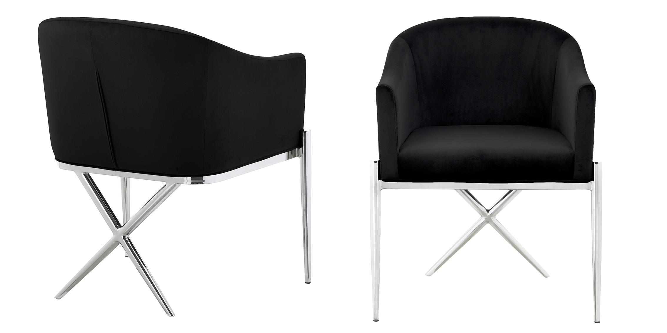 

        
Meridian Furniture XAVIER Dining Chair Set Chrome/Black Velvet 704831403718
