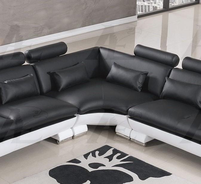 

    
AE-LD801L-BK.W American Eagle Furniture Sectional Sofa
