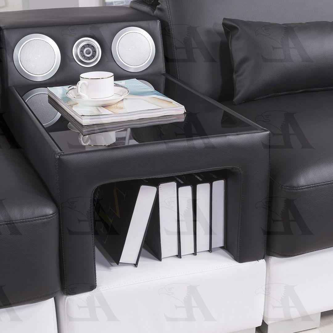 

    
AE-LD812R-BK.W American Eagle Furniture Sectional Sofa
