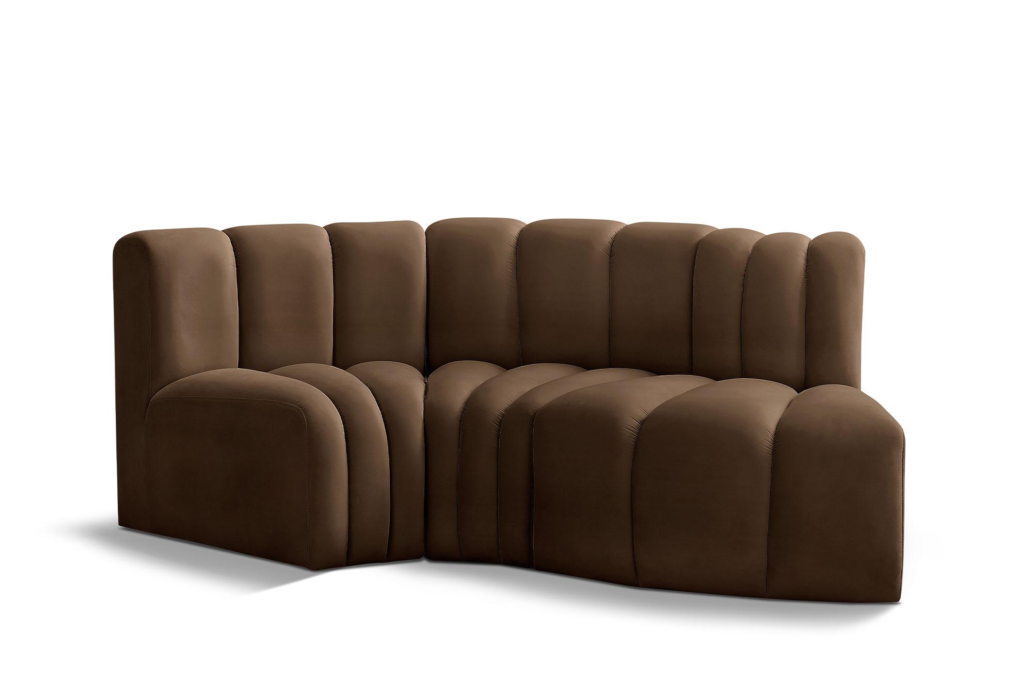 

    
Meridian Furniture ARC 103Brown-S3D Modular Sectional Sofa Brown 103Brown-S3D
