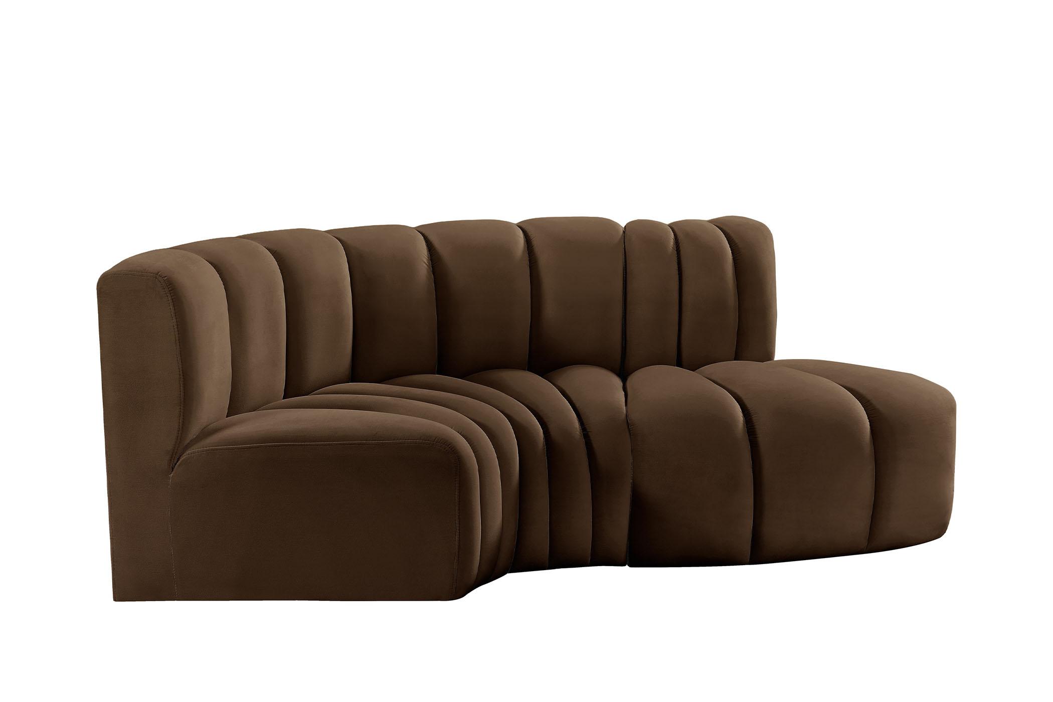 

        
Meridian Furniture ARC 103Brown-S3D Modular Sectional Sofa Brown Velvet 094308299907
