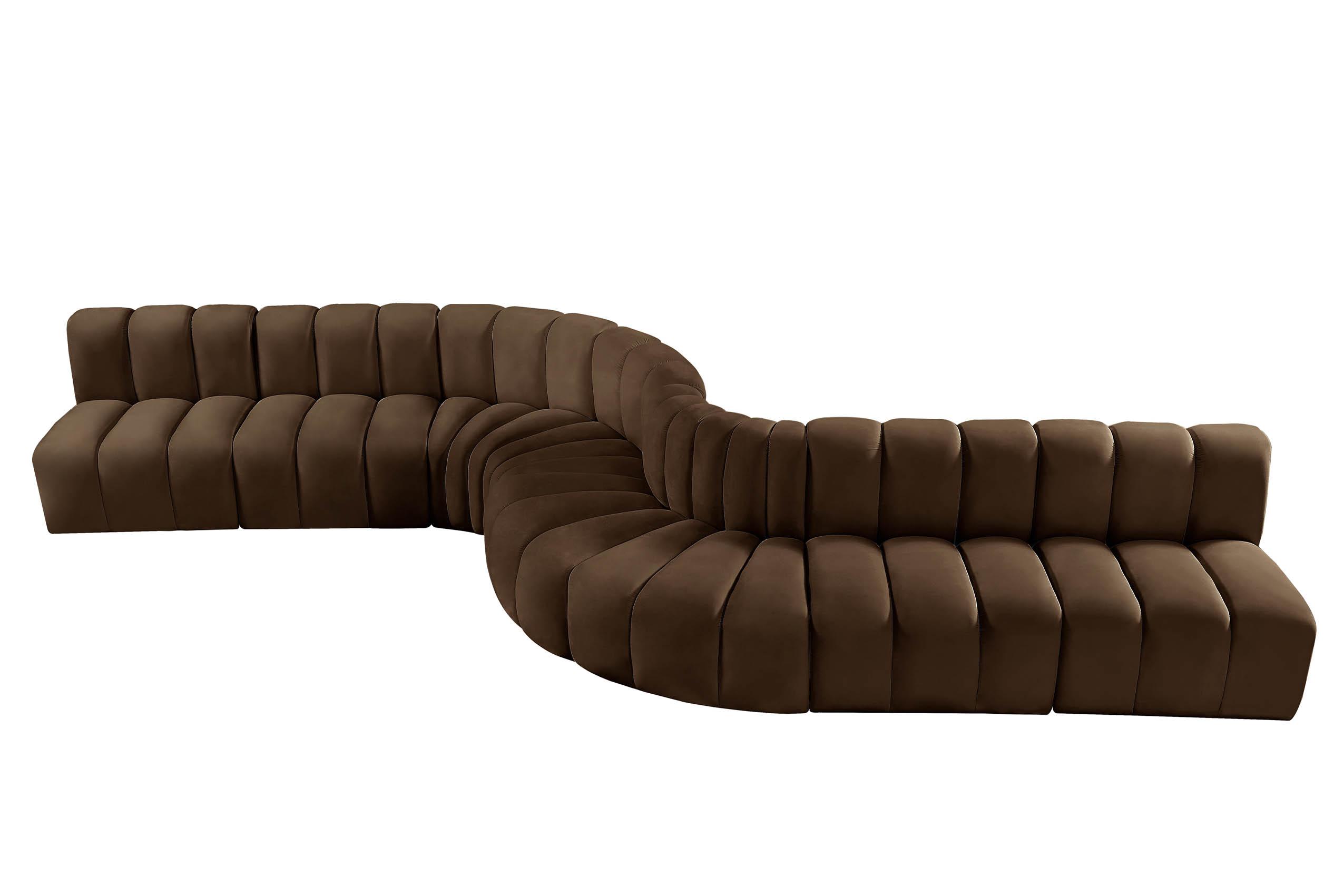 

        
Meridian Furniture ARC 103Brown-S8C Modular Sectional Sofa Brown Velvet 094308300122
