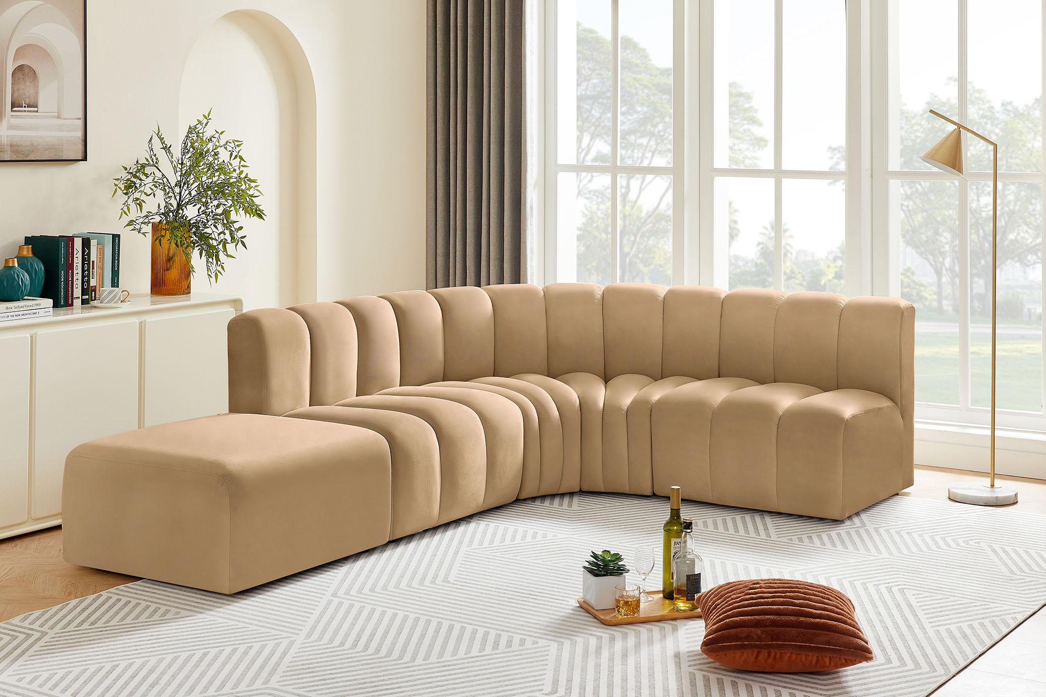 

    
Meridian Furniture ARC 103Camel-S5C Modular Sectional Sofa Camel 103Camel-S5C
