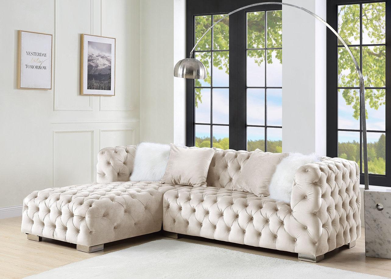 

    
LV00334-2pcs Acme Furniture Sectional Sofa
