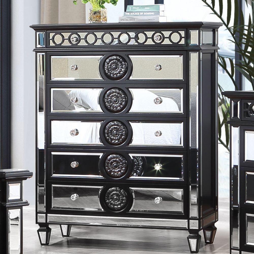Contemporary Chest Varian II Chest BD00588-C BD00588-C in Silver, Black 