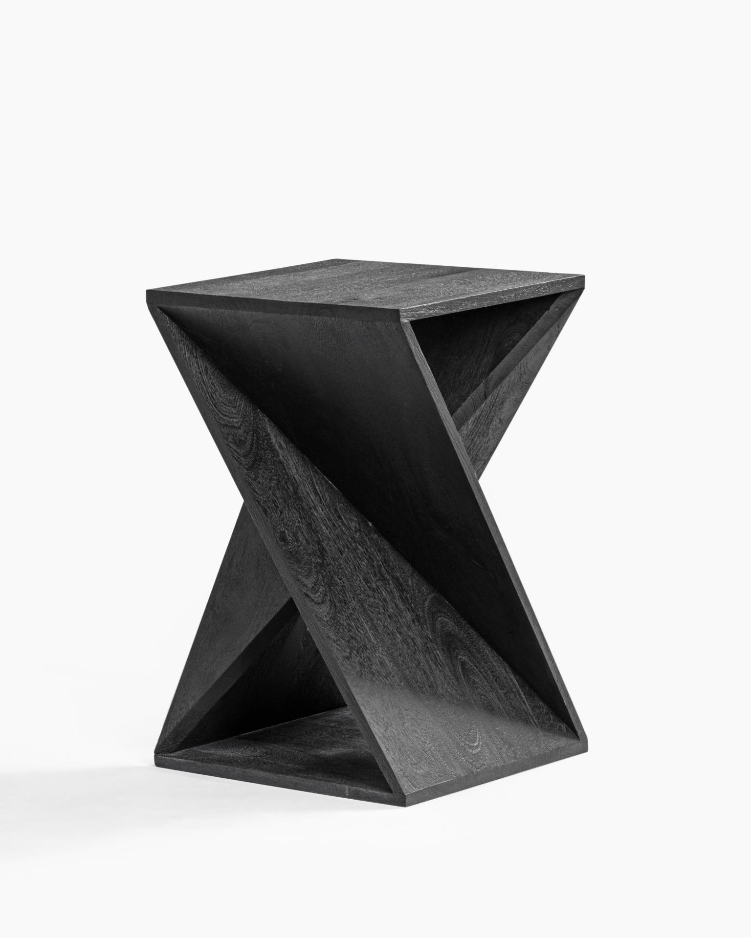 

    
718852652987 Contemporary Distress Black Mango Wood Twisted End Table Albany Living TW-003
