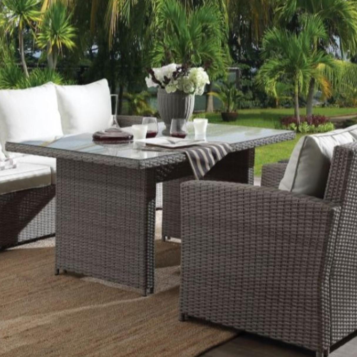 

    
Contemporary Gray Synthetic Wicker Outdoor Dining Set 4PCS Acme Furniture Tahan 45070-4PCS
