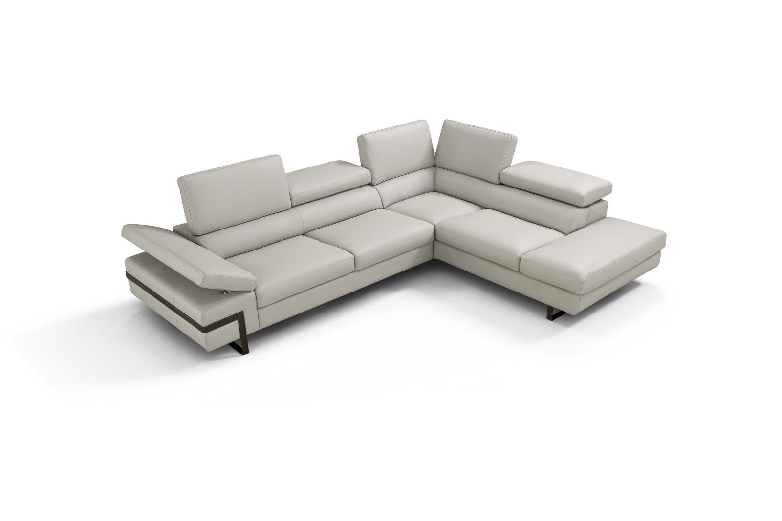 

    
Contemporary Light Grey Solid Wood Sectional Sofa RHC J&M Furniture Rimini
