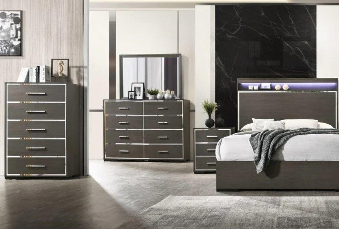 

    
McFerran Furniture B215 Panel Bedroom Set Gray B215-EK-6PC
