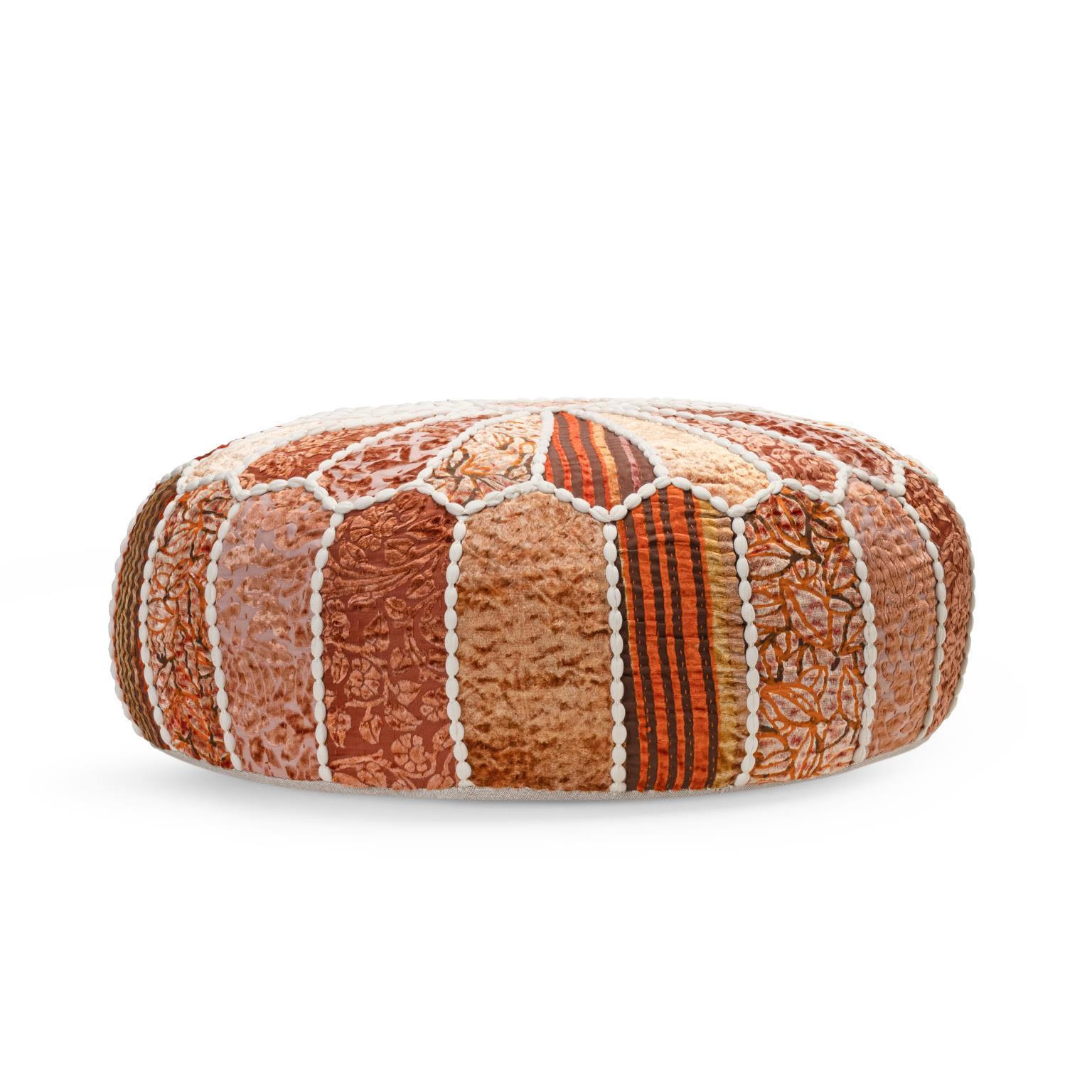 

    
Contemporary Mix Red Wood Round Pouf Albany Living 1124
