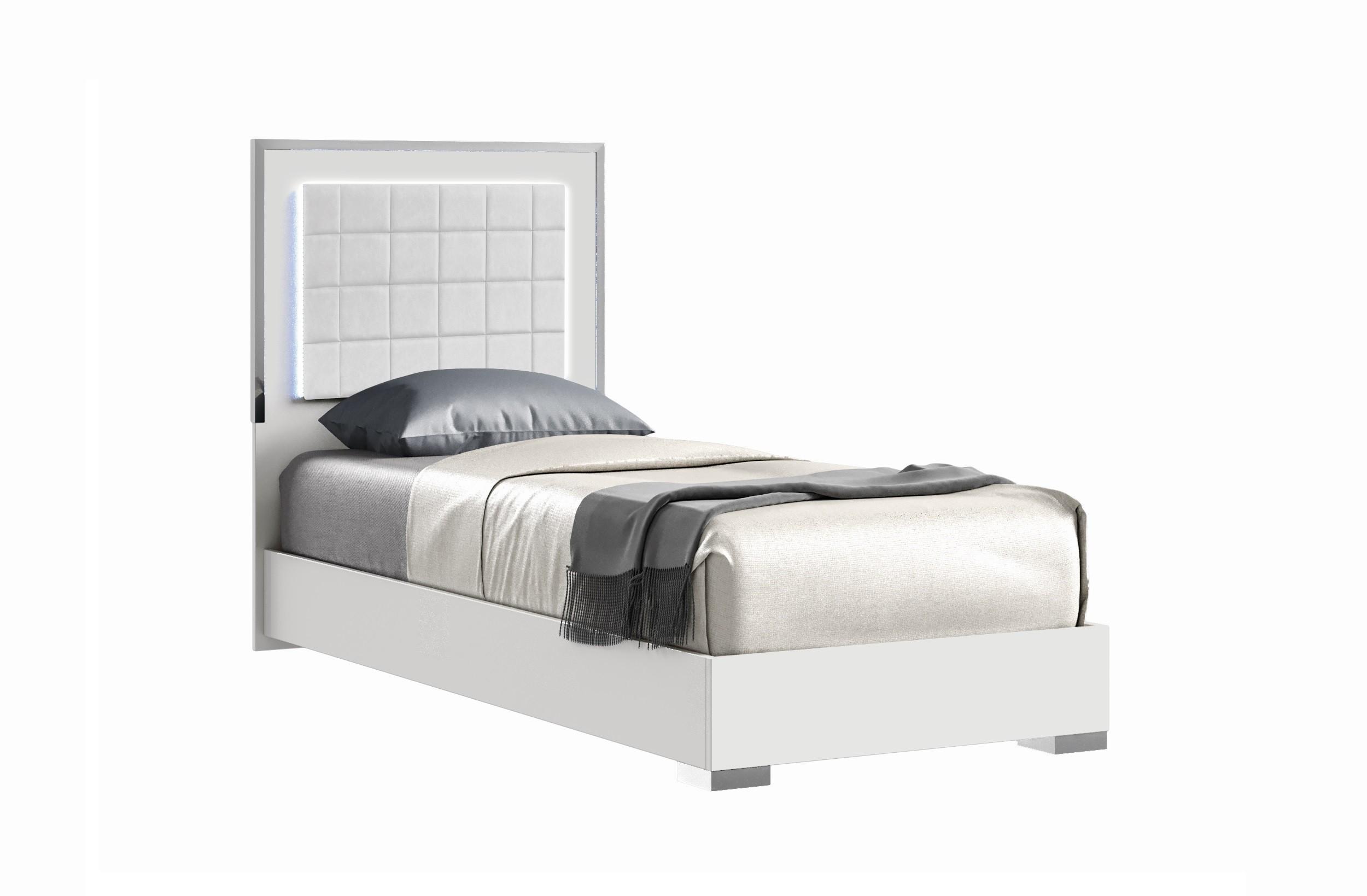 Contemporary Platform Bed Alice 15545-T in White Leatherette