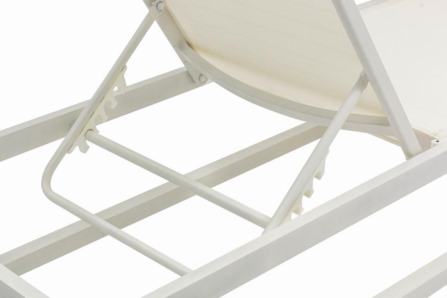 

                    
Buy Contemporary White/Cream Aluminium Chaise Lounge Meridian Furniture Maldives 347Cream-CL

