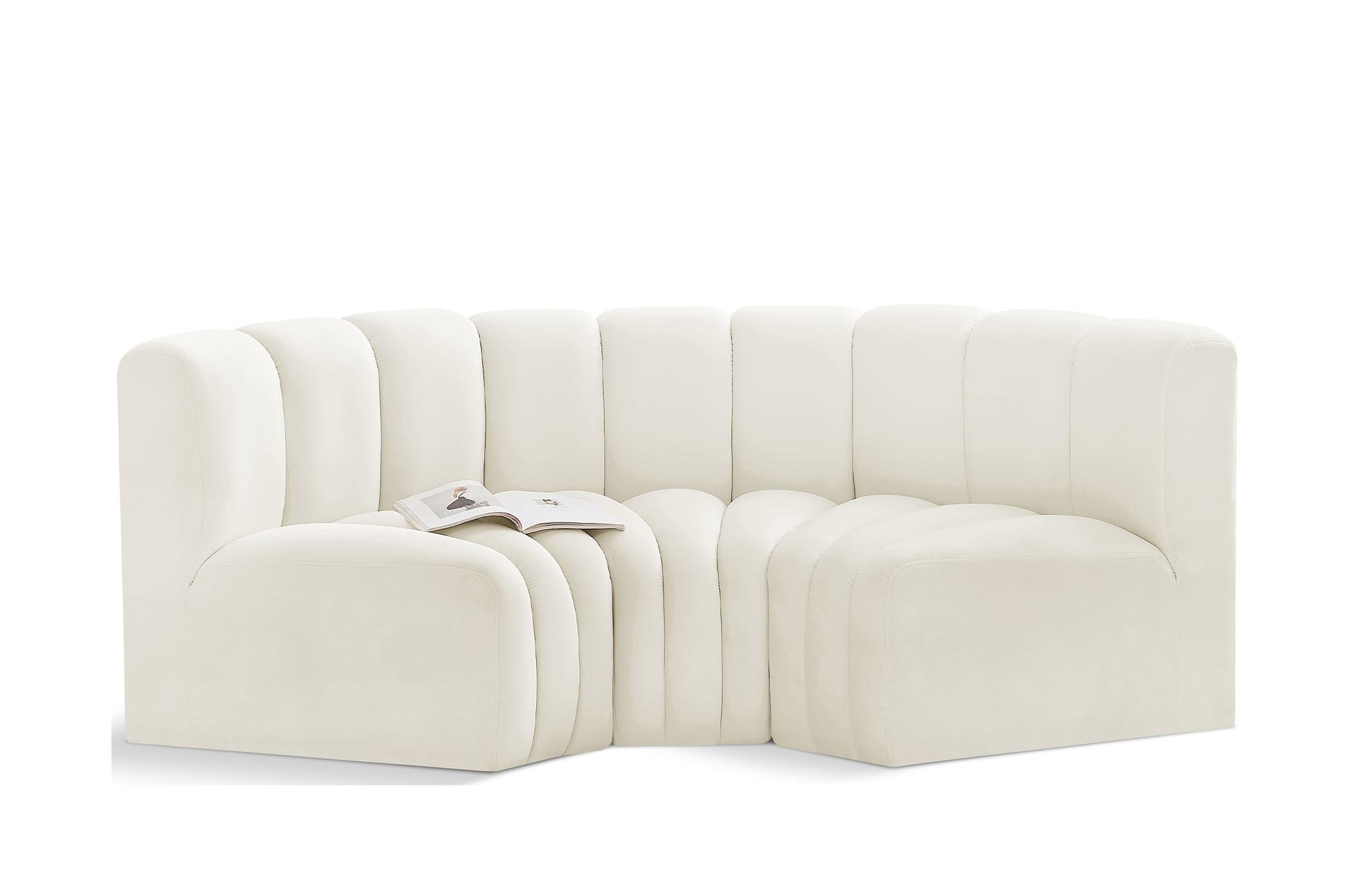 

        
Meridian Furniture ARC 103Cream-S3C Modular Sectional Sofa Cream Velvet 094308298399

