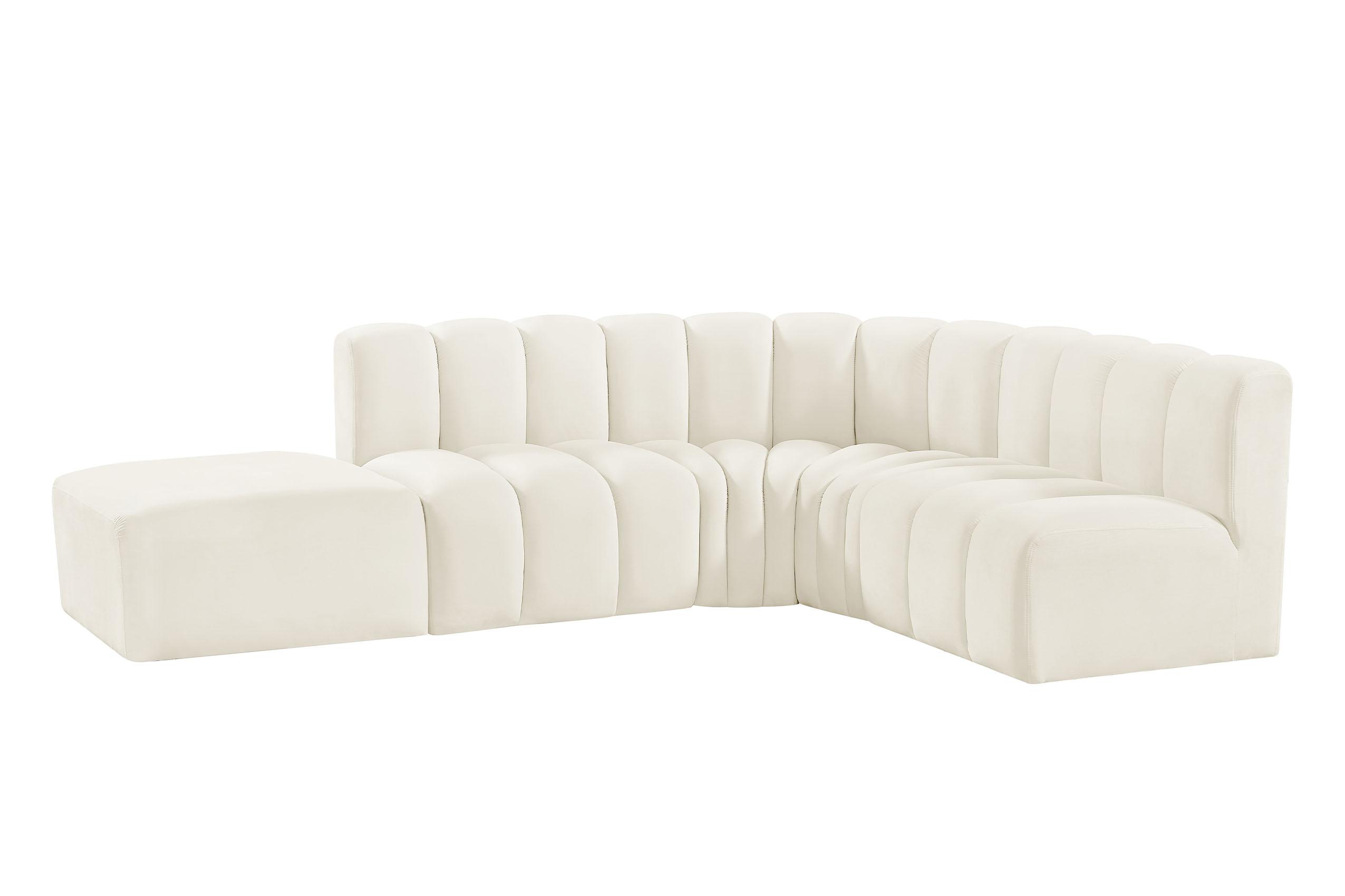 

        
Meridian Furniture ARC 103Cream-S5C Modular Sectional Sofa Cream Velvet 094308298528
