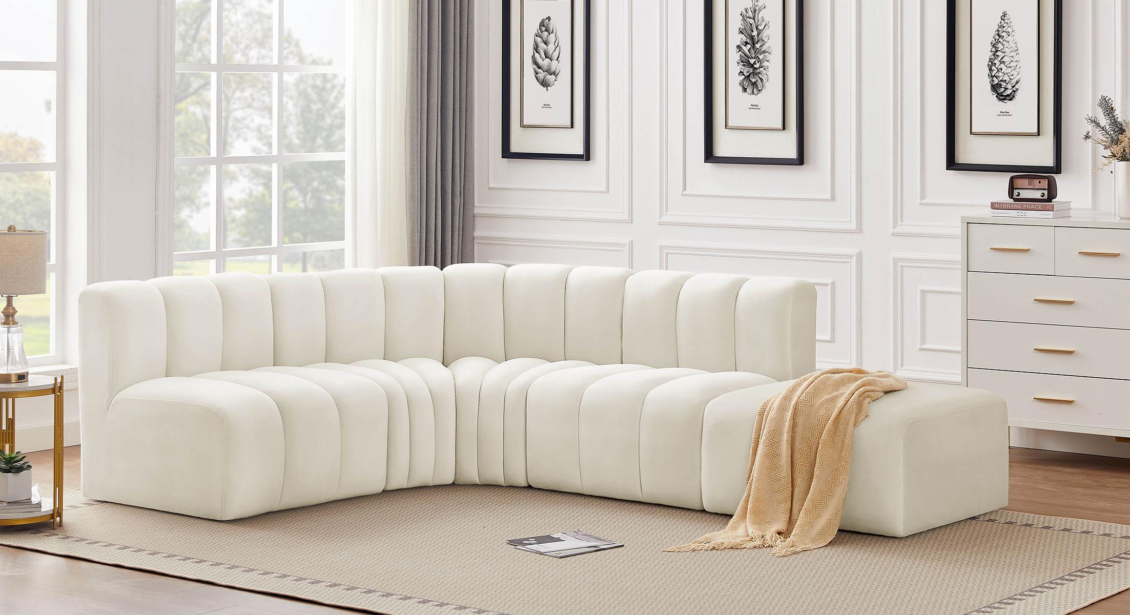 

    
Meridian Furniture ARC 103Cream-S5C Modular Sectional Sofa Cream 103Cream-S5C
