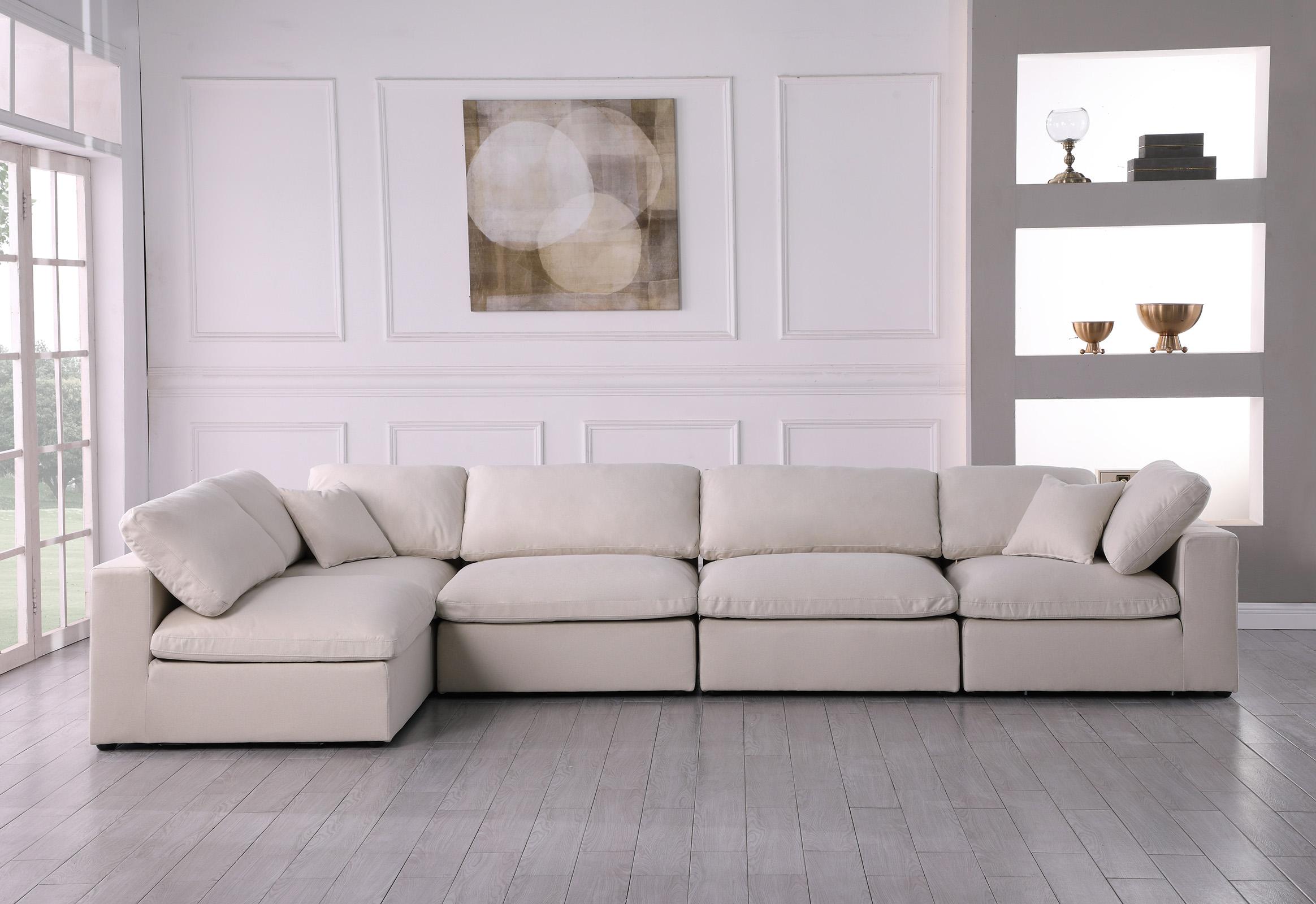 

    
602Cream-Sec5D Meridian Furniture Modular Sectional Sofa
