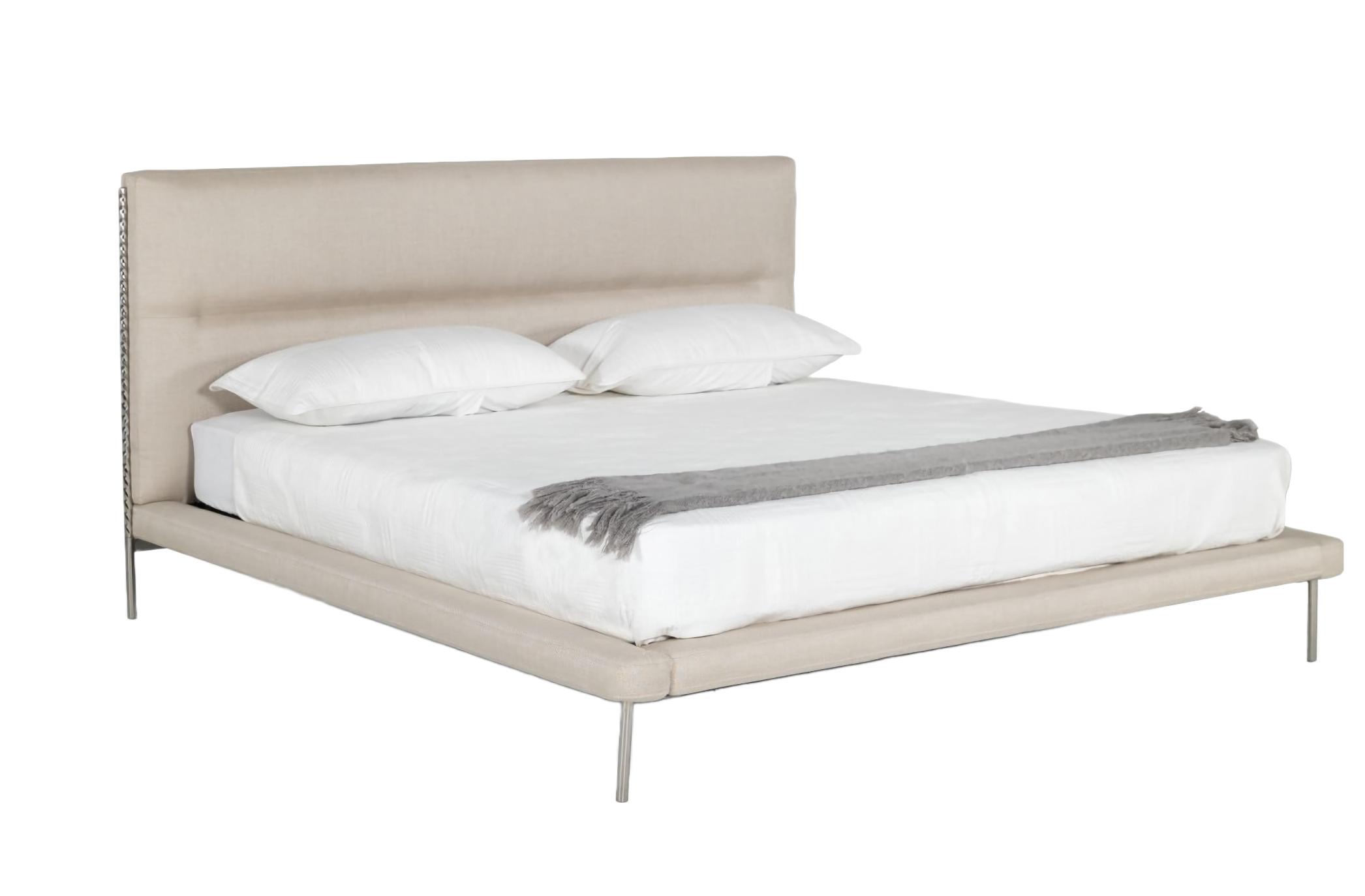 Contemporary, Modern Panel Bed Bergeron VGODZW-20107-WHT-BED-K in Cream Fabric