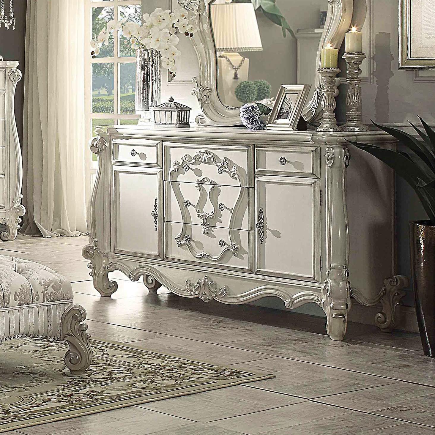 

                    
Buy Doline Ivory King Tufted Upholstered Bedroom Set 5Pcs Classic
