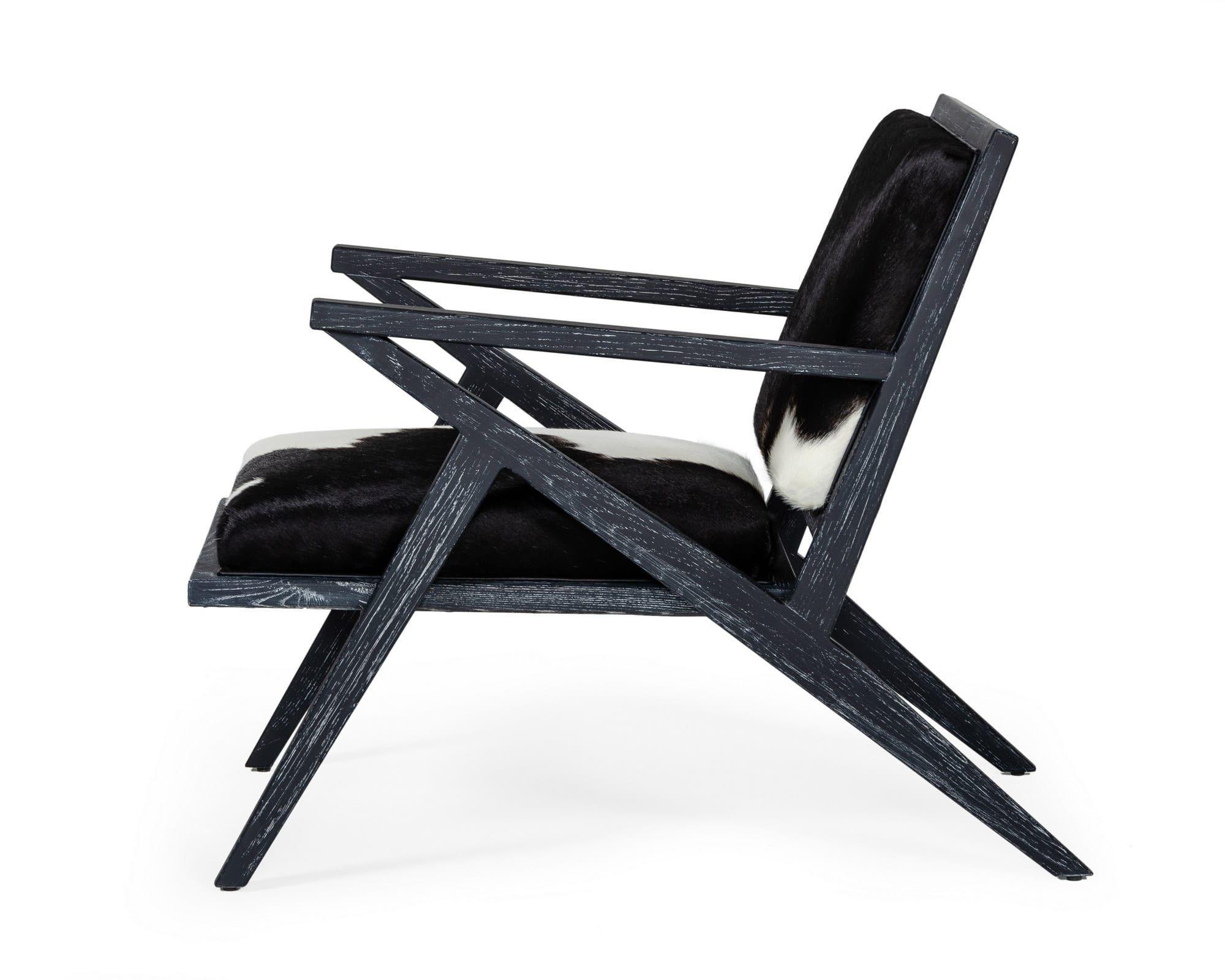 

    
GLAM Black & White Cowhide Accent Chair Modrest Hallam Modern MADE IN ITALY
