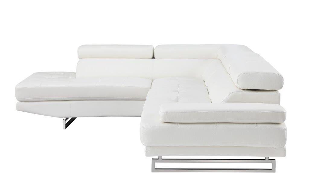 

    
8136-WHITE-LAF Global United Sectional Sofa
