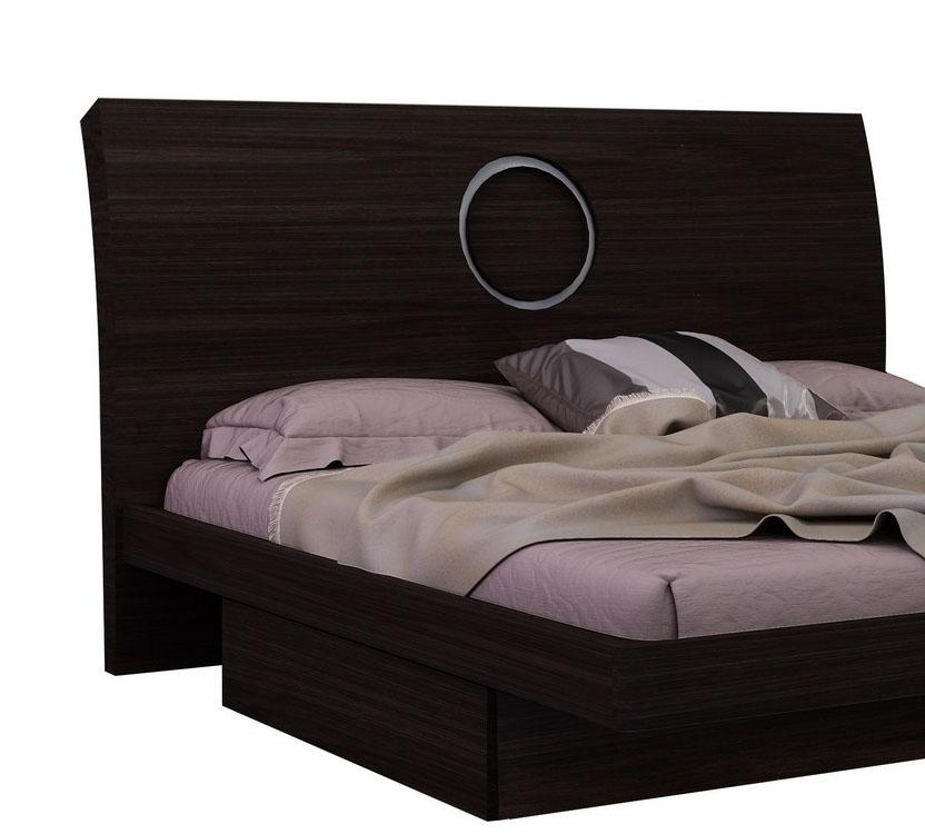 

    
Wenge High Gloss Finish King Size Bed Modern Monte Carlo Global United
