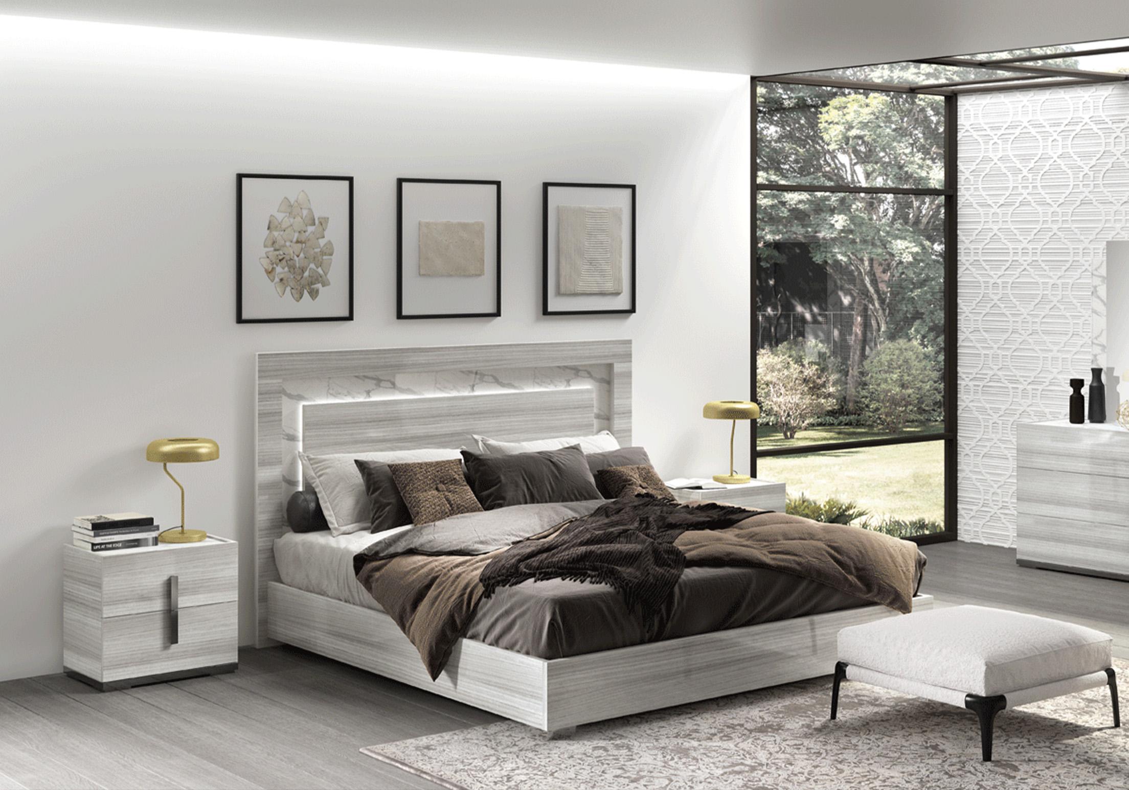 Contemporary, Modern Platform Bedroom Set CARRARABEDQSGREY CARRARABEDQSGREY-2N-3PC in Gray 