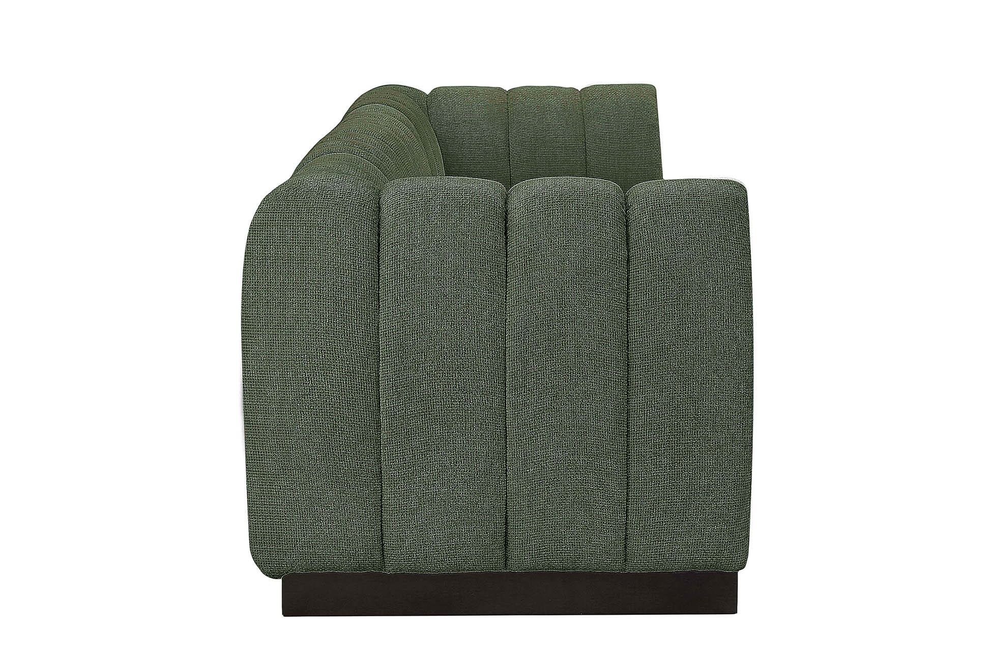 

    
124Green-S133 Meridian Furniture Modular Sofa
