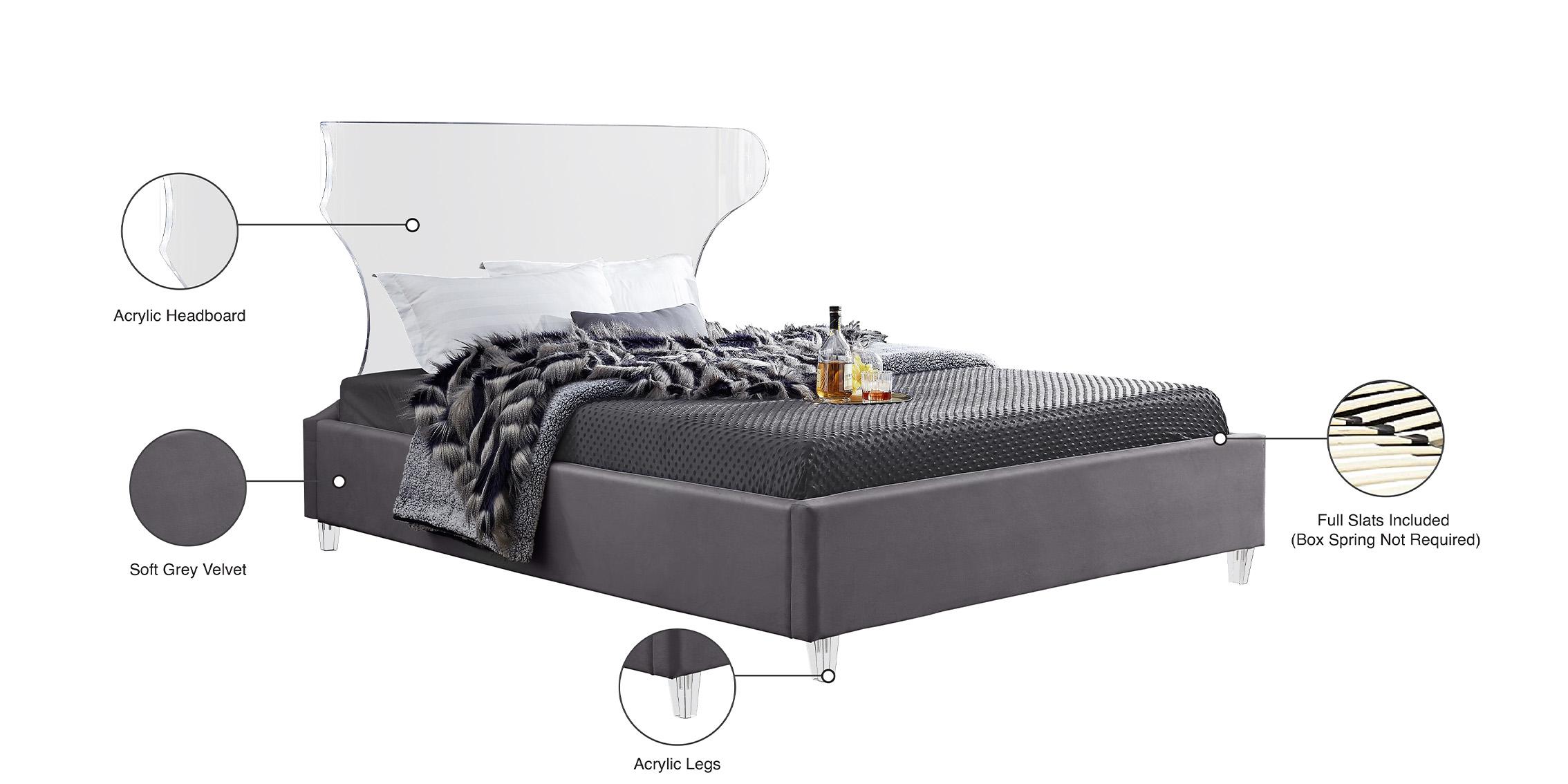 

    
Meridian Furniture GHOST GhostGrey-K Platform Bed Gray GhostGrey-K
