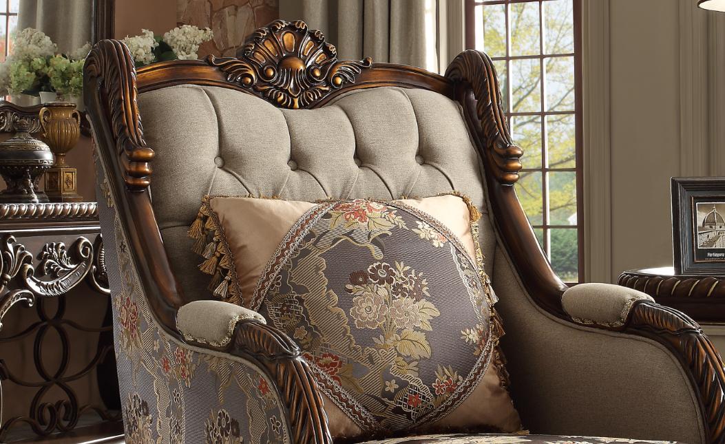 

    
 Order  Luxury Beige Chenille Sofa Set 4Pcs Traditional Homey Design HD-1623
