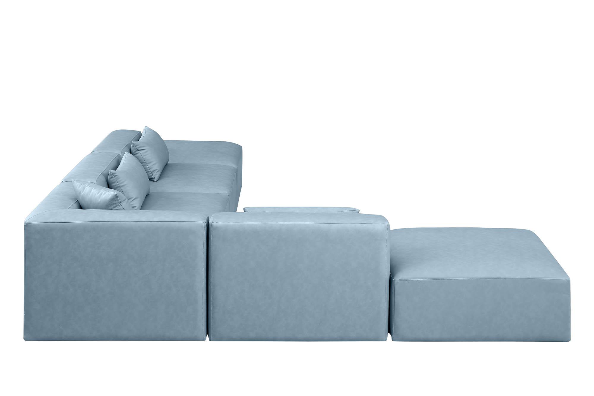 

    
Meridian Furniture CUBE 668LtBlu-Sec6E Modular Sectional Sofa Light Blue 668LtBlu-Sec6E
