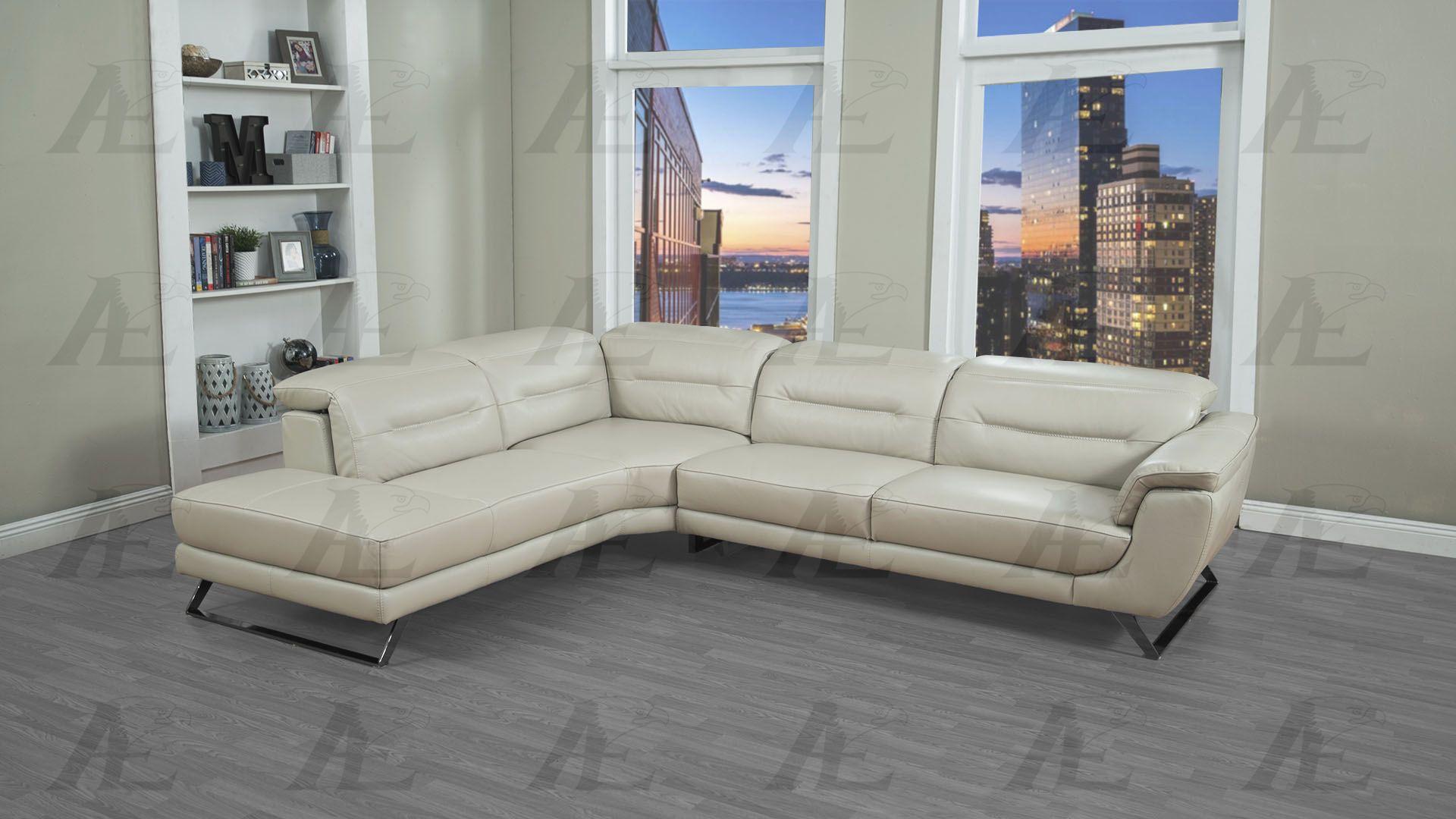 

        
American Eagle Furniture EK-LH756-LG Sectional Sofa Light Gray Top grain leather 00656237670389
