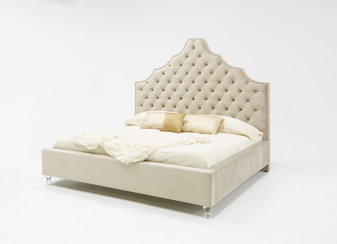 

    
Beige Fabric & Brown Queen Size Panel Bed by VIG Modrest Sandra
