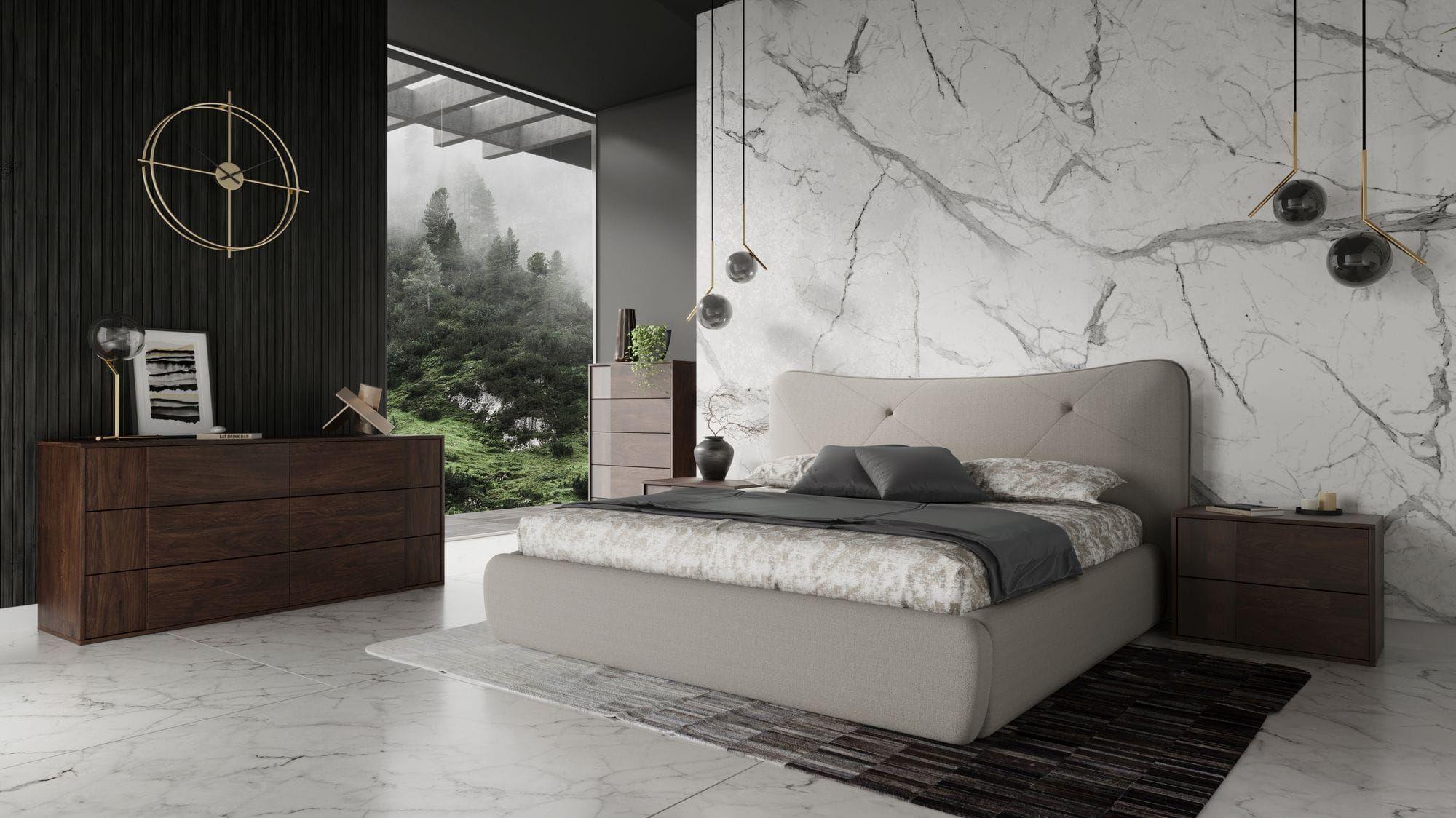 

    
VGACALESSIA-BED 77320 Light Grey Upholstered Queen Bed Modrest Alessia VIG Modern MADE IN ITALY

