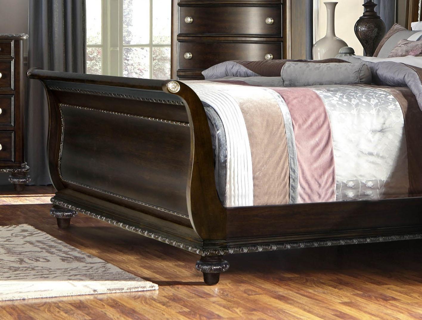 

    
McFerran Furniture B195-Q Sleigh Bedroom Set Dark Walnut B195-Q-Set-3
