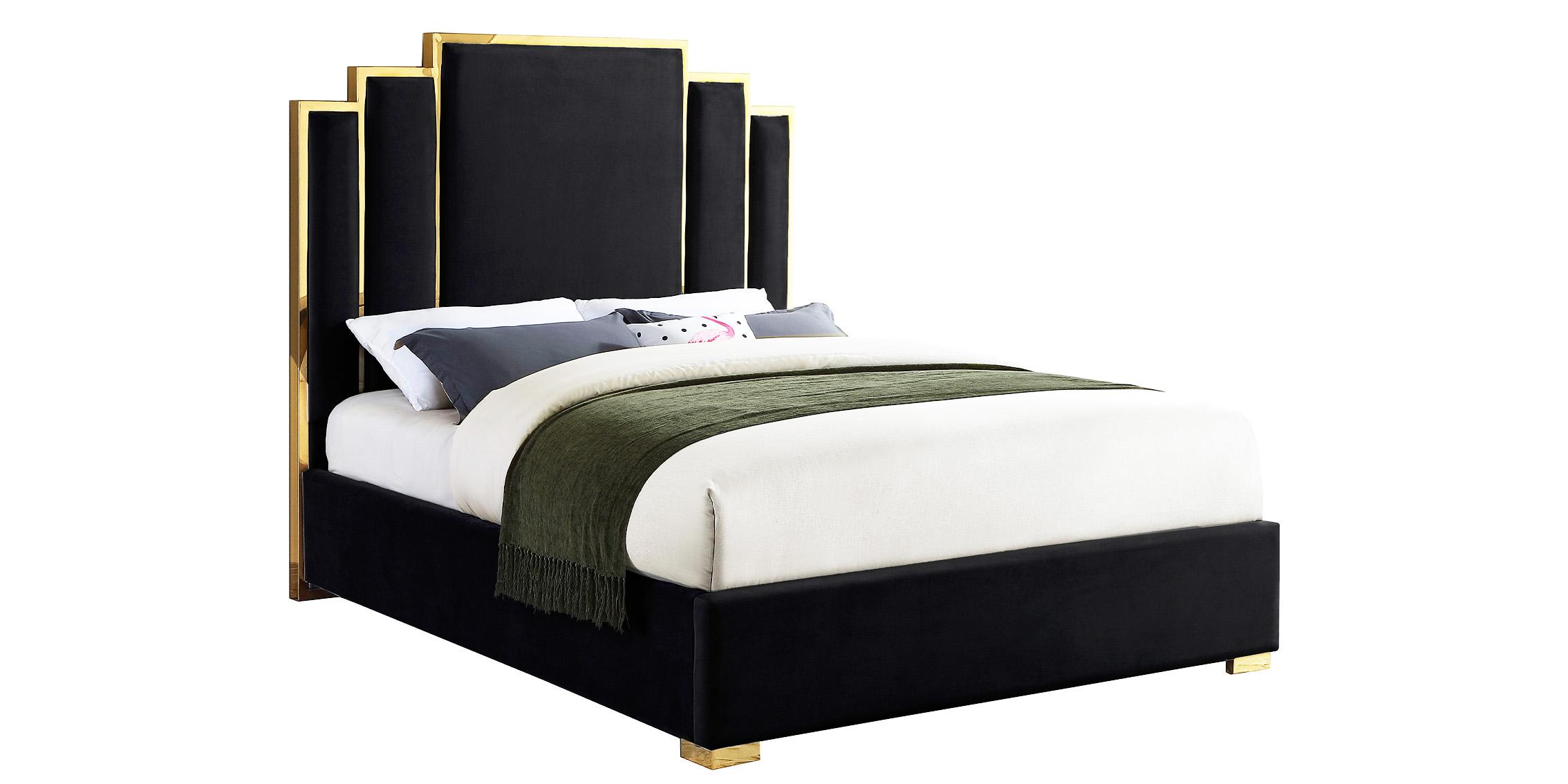 

    
Black Velvet & Polished Gold Metal King Bed HUGO Meridian Contemporary Modern
