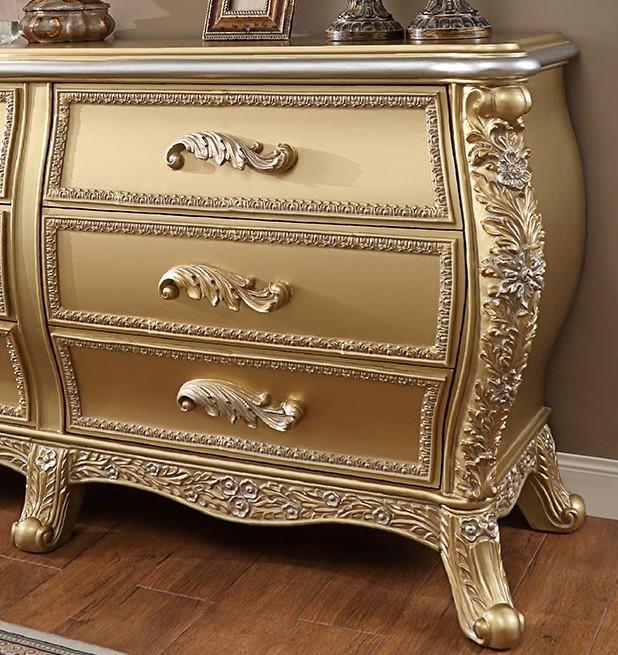 

    
Antique Gold Dresser Carved Wood Traditional Homey Design HD-1801

