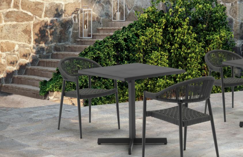 

    
DT1679-GRY WhiteLine Outdoor Dining Table
