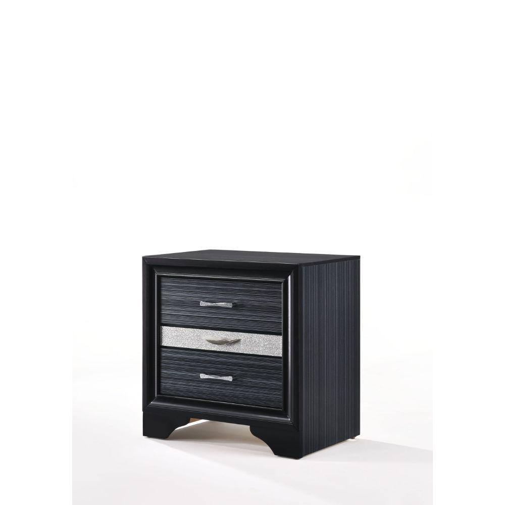 

    
Acme Furniture Rivas Bedroom Set Black 27760Q-3pcs
