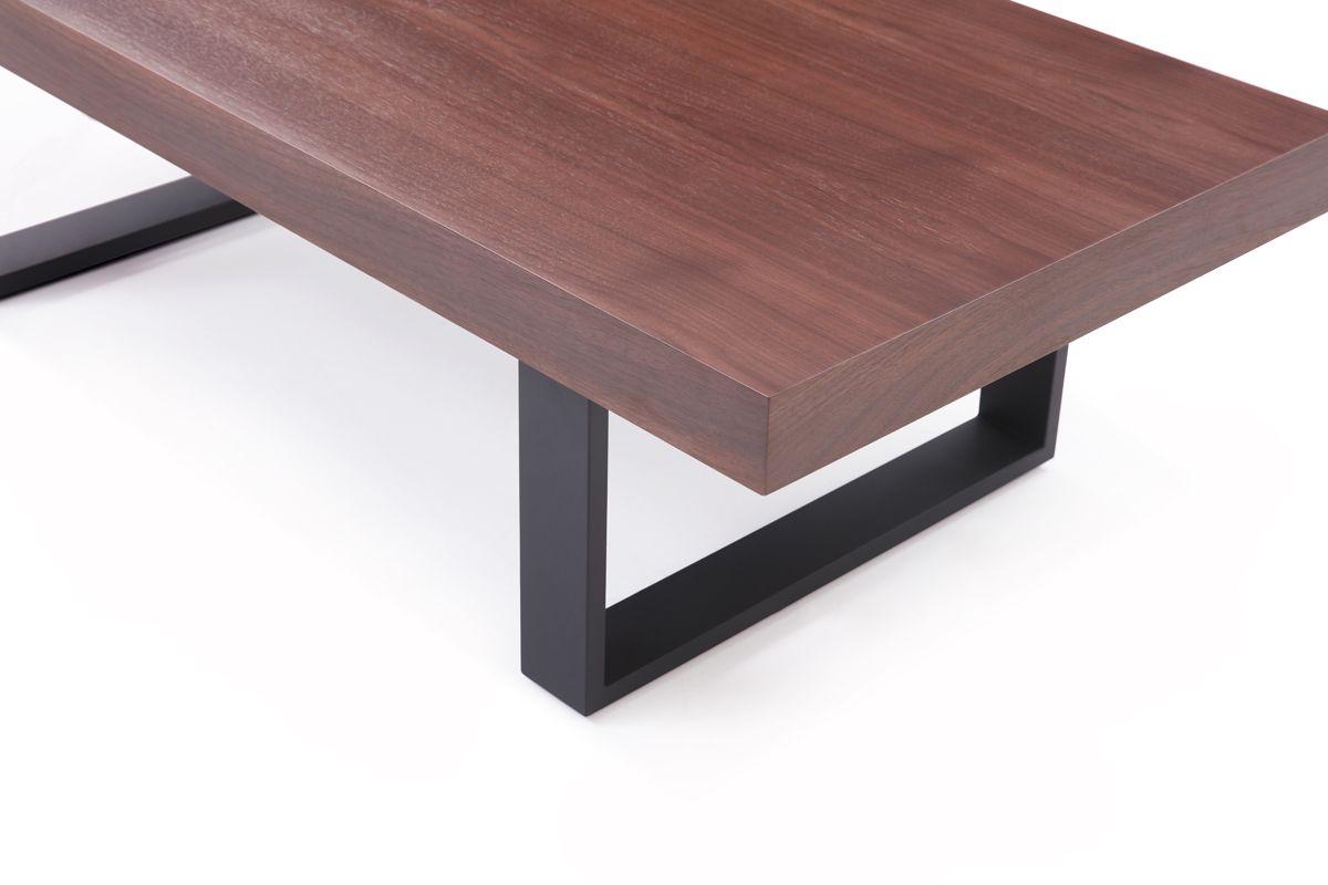 

    
VIG Furniture Lola Coffee Table Walnut/Black VGVCCT8922-WAL
