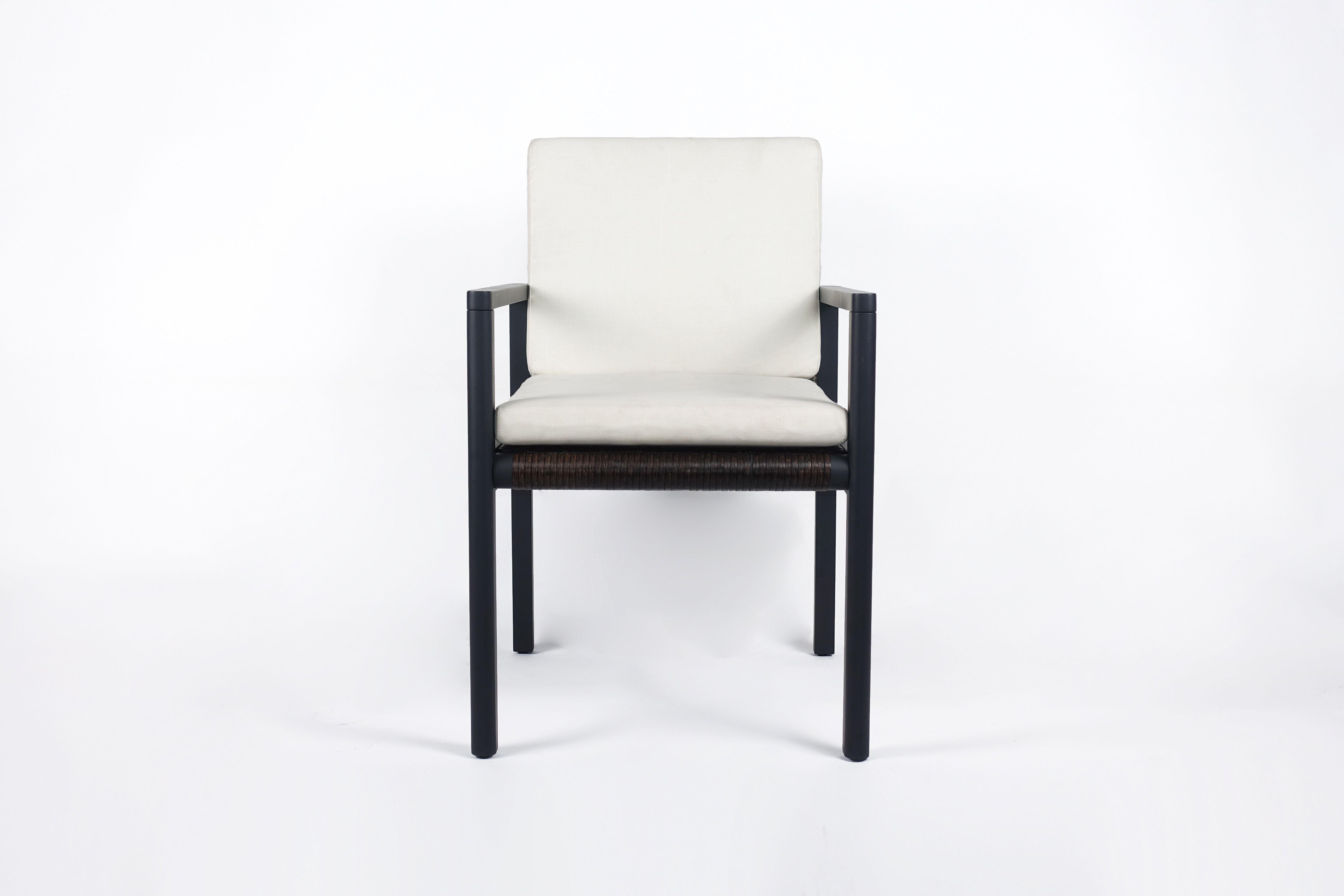 

    
VIG Furniture Renava Cuba Outdoor Dining Chair Set 2PCS VGPD-296.57-DT-SET-2PCS Outdoor Dining Chair Set White VGPD-296.57-DT-SET-2PCS
