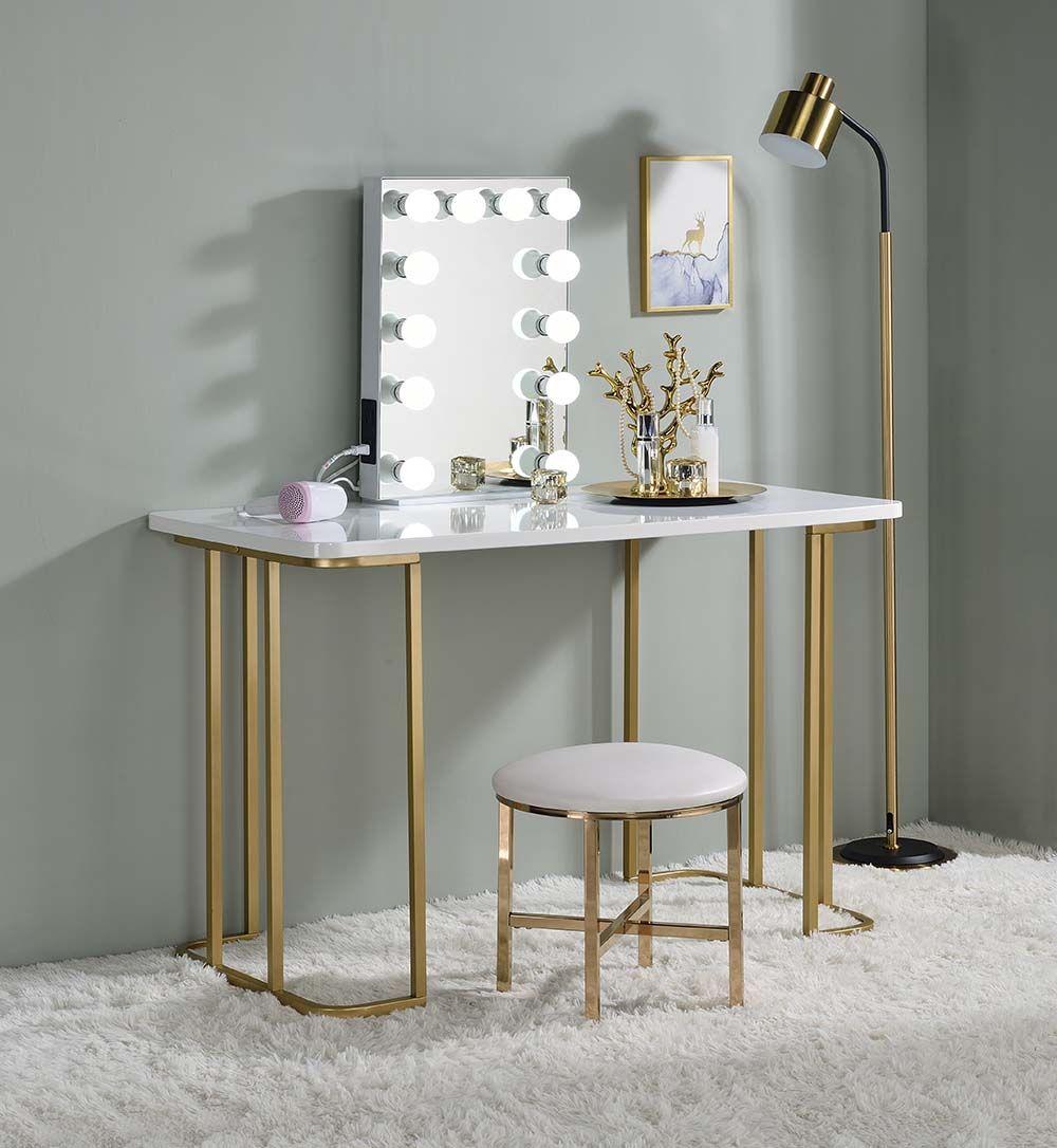 

    
Acme Furniture AC00902 Estie Vanity desk White/Gold AC00902
