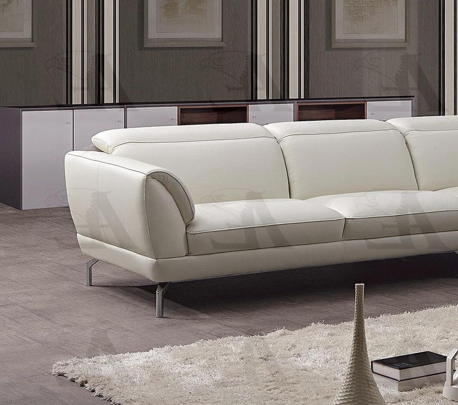 

                    
American Eagle Furniture EK-L023-W Sectional Sofa White Italian Leather Purchase 

