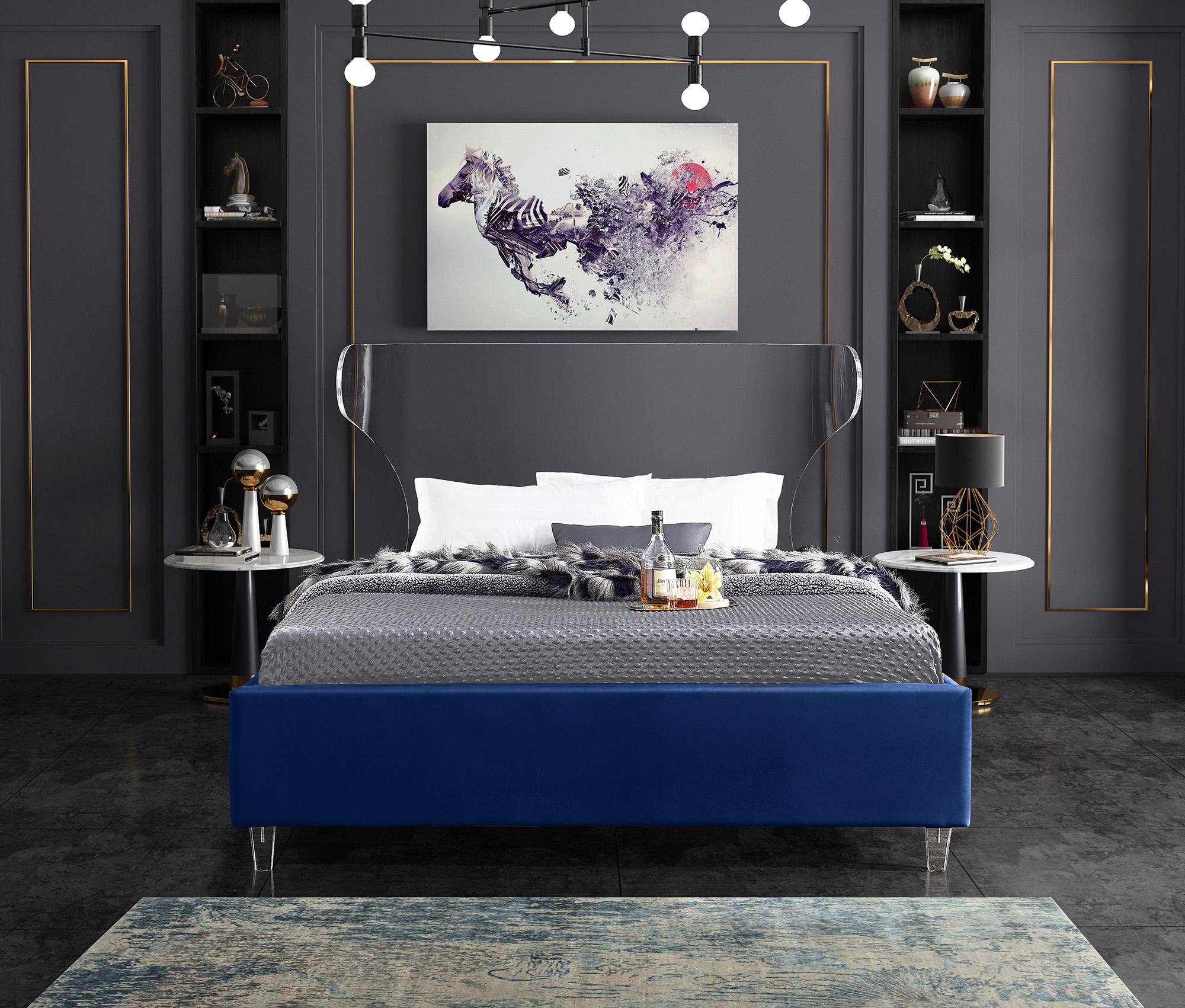 

        
Meridian Furniture GHOST GhostNavy-K Platform Bed Navy Fabric 753359803326
